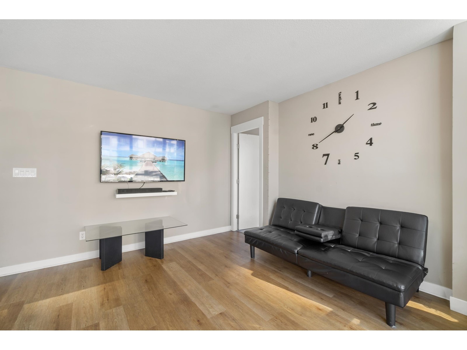 Photo 9 of 609 10777 University Drive, Surrey BC