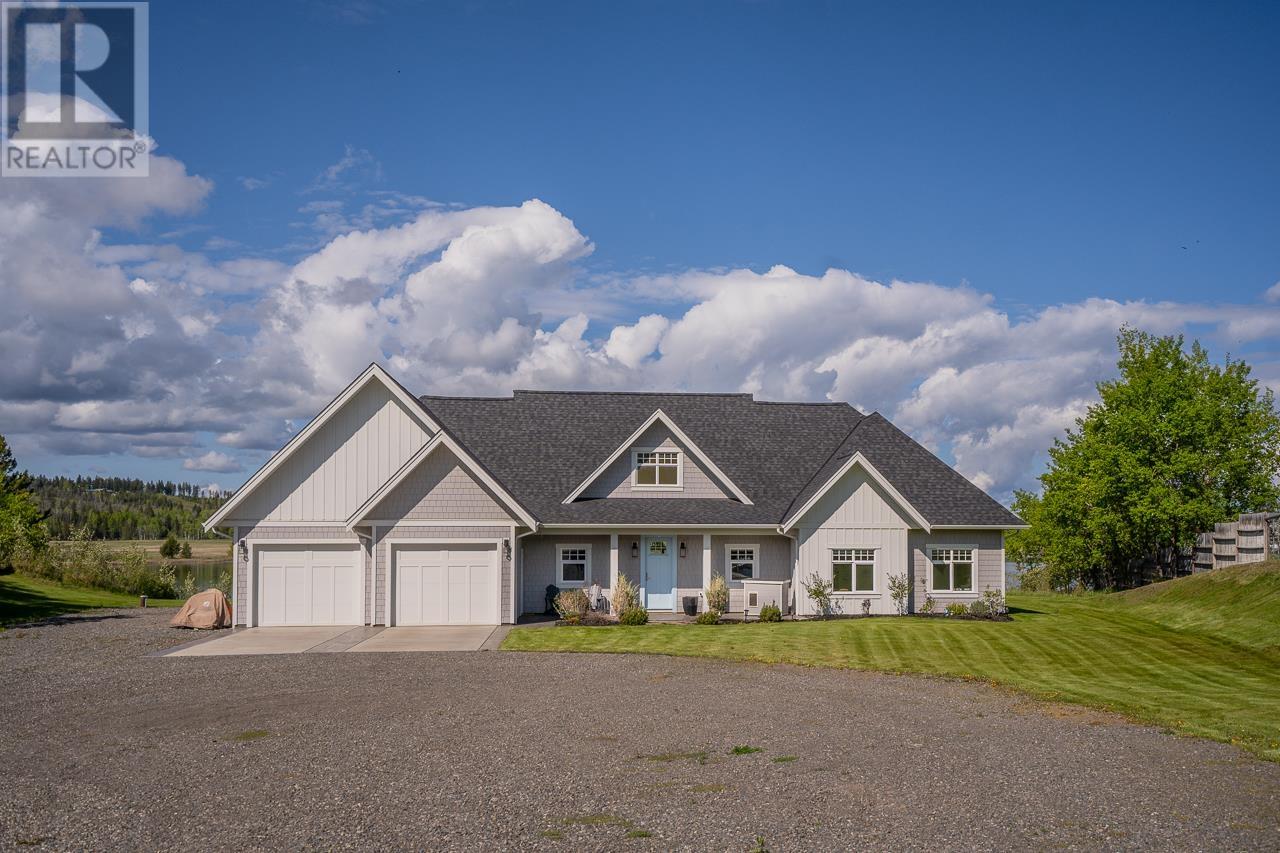 5452 CARLSON ROAD, 100 Mile House