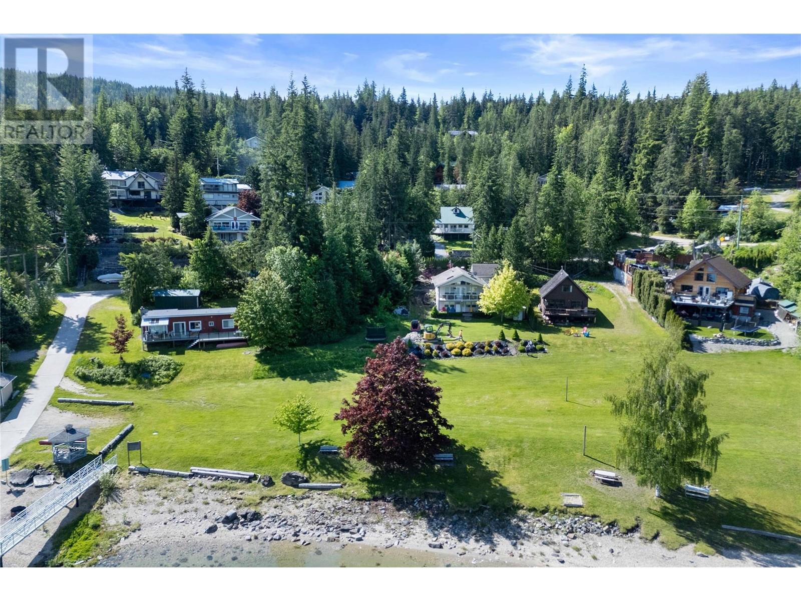 6300 Armstrong Road Unit# 36, Eagle Bay