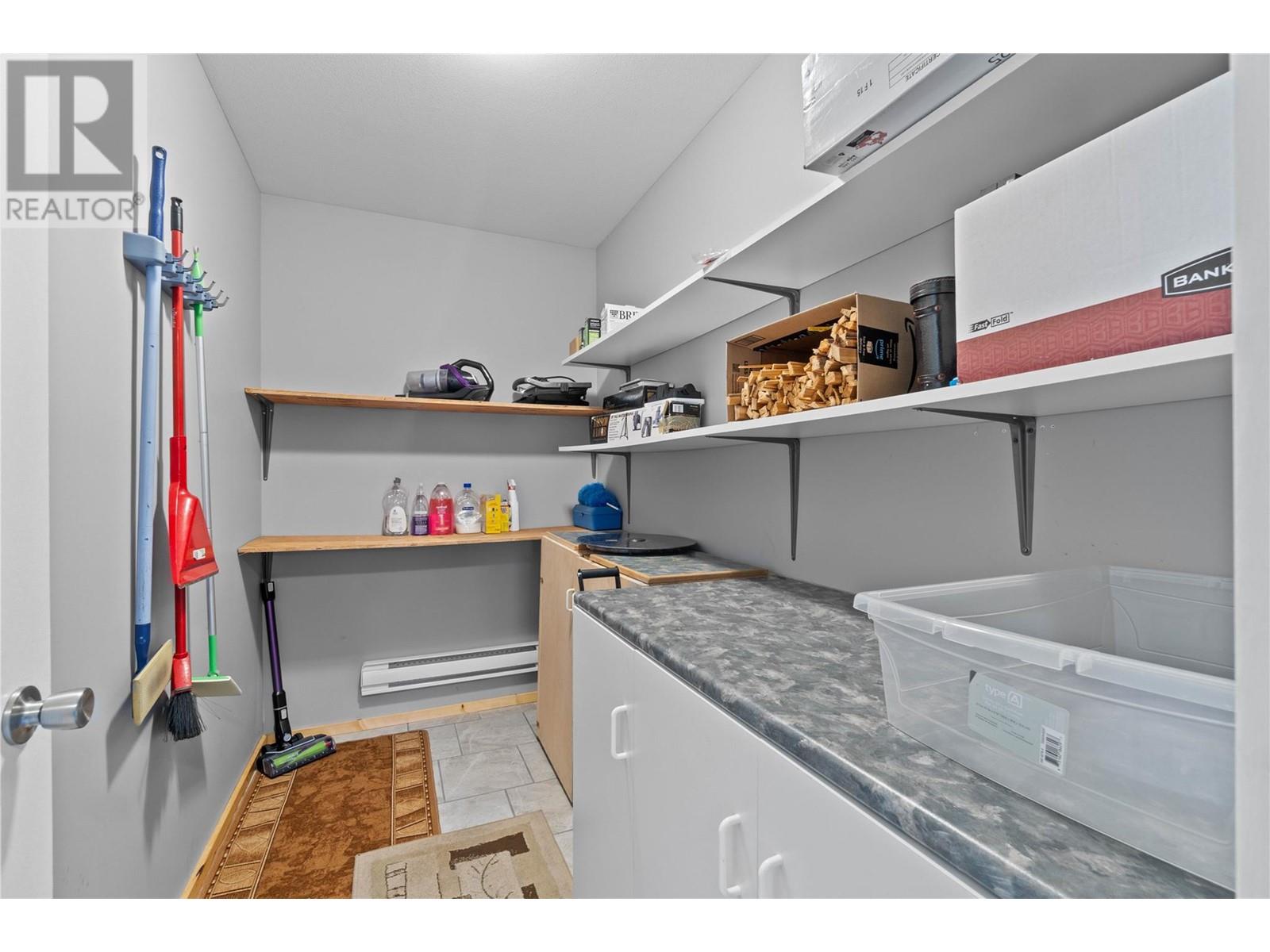 6300 Armstrong Road Unit# 36, Eagle Bay