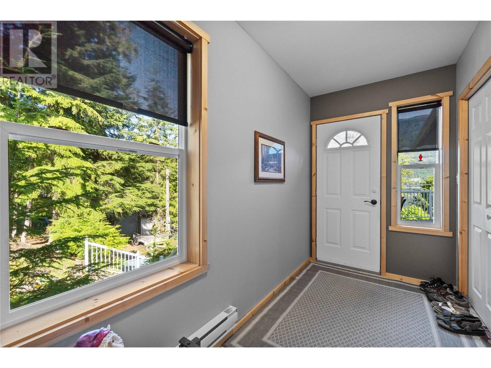 6300 Armstrong Road Unit# 36, Eagle Bay