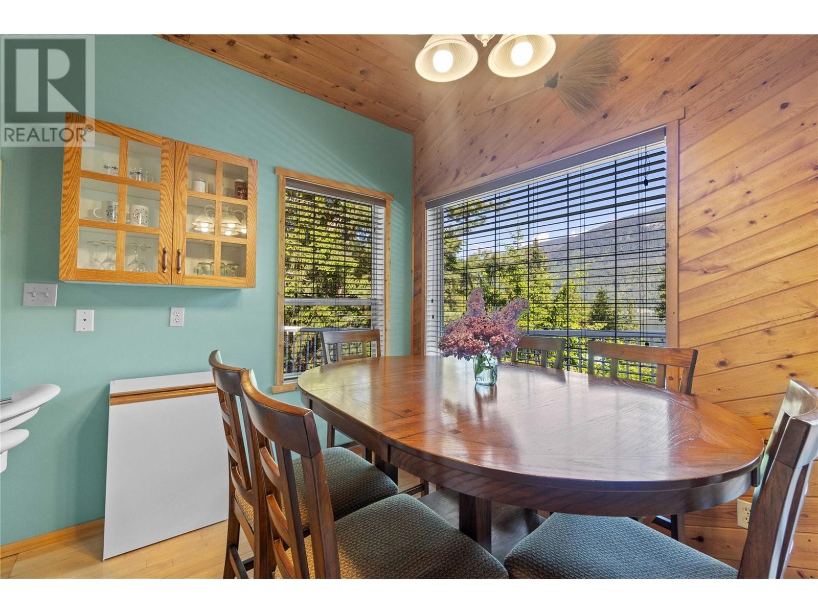 6300 Armstrong Road Unit# 36, Eagle Bay