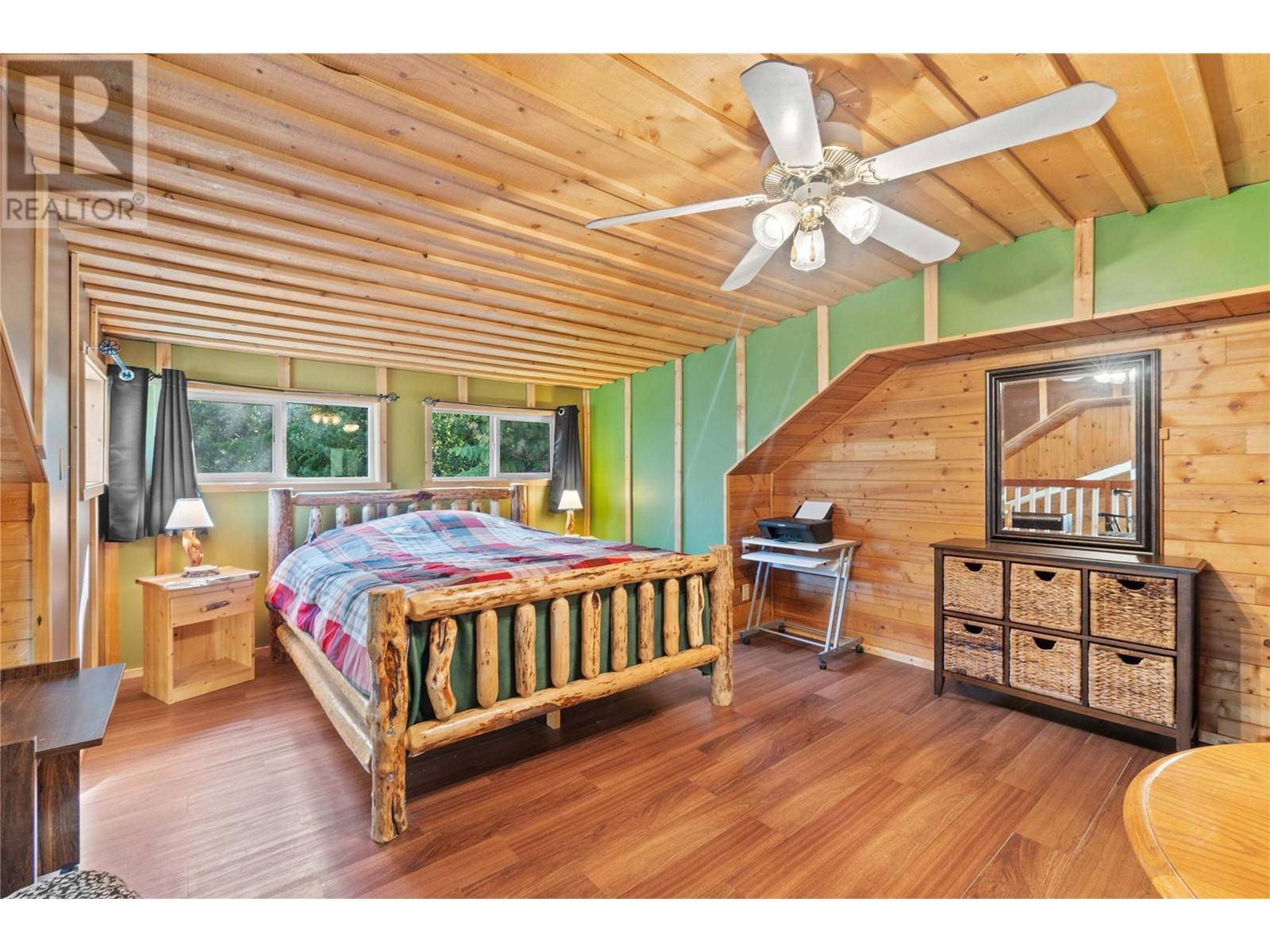 6300 Armstrong Road Unit# 36, Eagle Bay