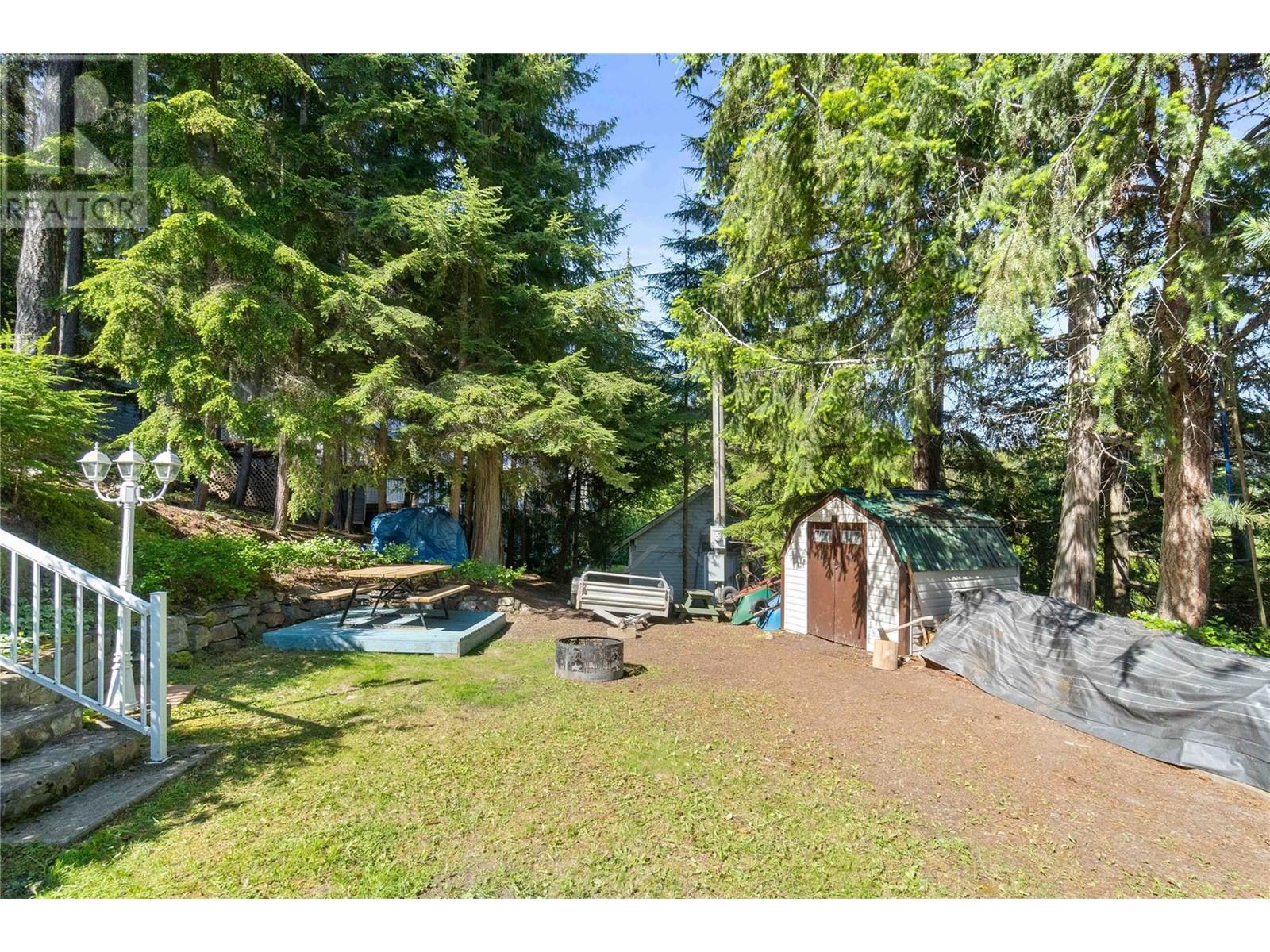 6300 Armstrong Road Unit# 36, Eagle Bay