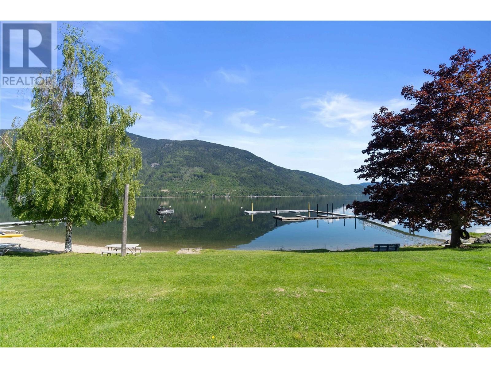 6300 Armstrong Road Unit# 36, Eagle Bay