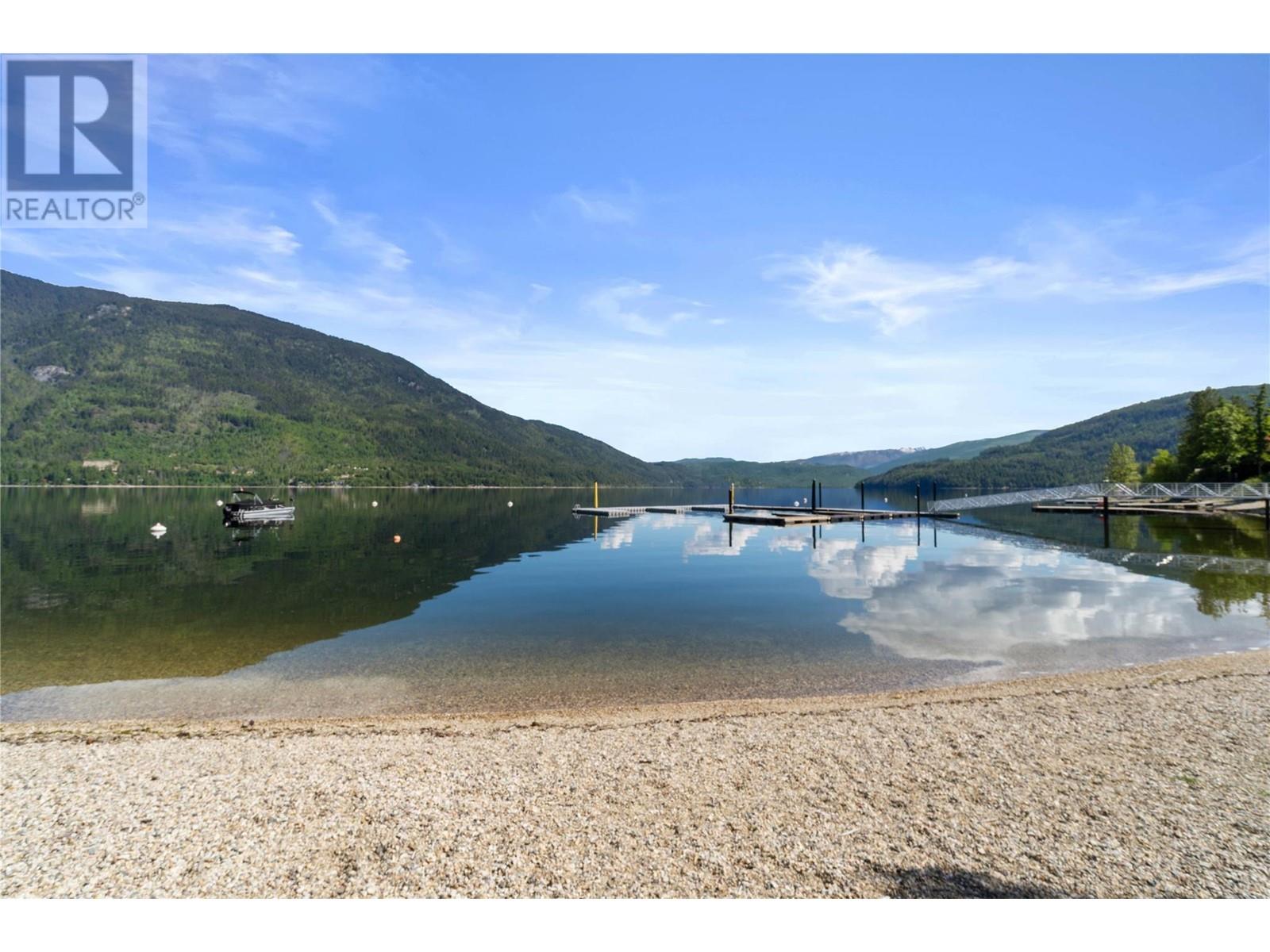 6300 Armstrong Road Unit# 36, Eagle Bay