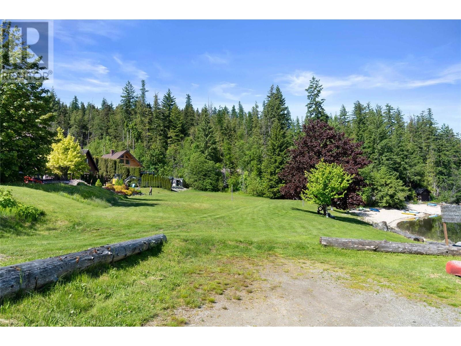 6300 Armstrong Road Unit# 36, Eagle Bay