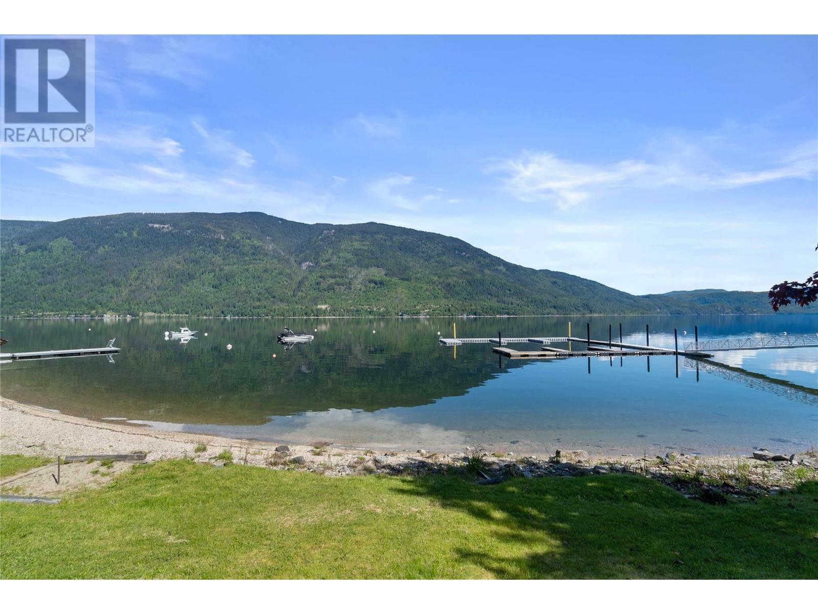 6300 Armstrong Road Unit# 36, Eagle Bay