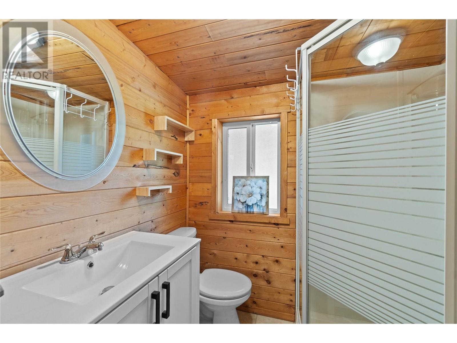 6300 Armstrong Road Unit# 36, Eagle Bay