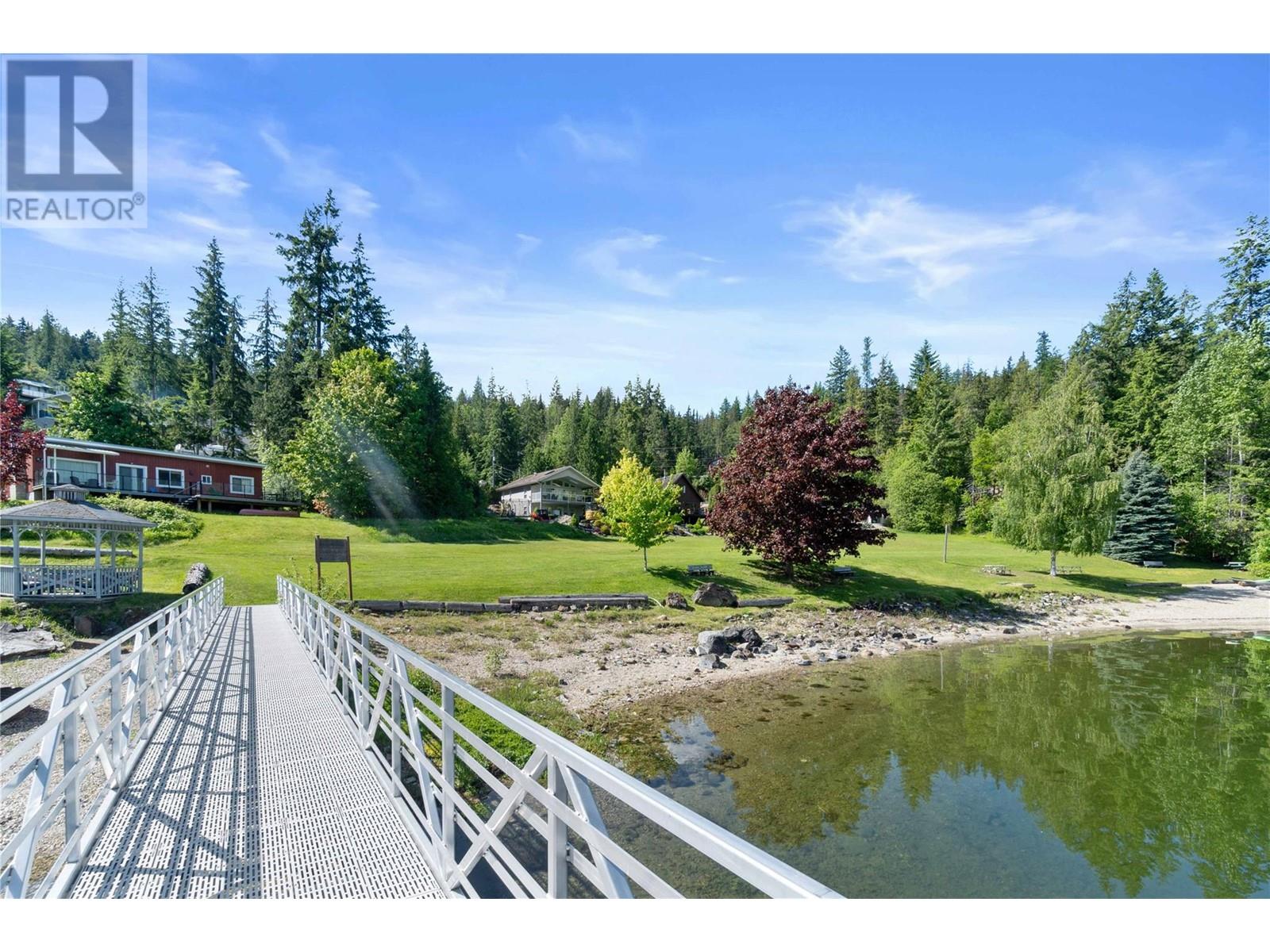 6300 Armstrong Road Unit# 36, Eagle Bay