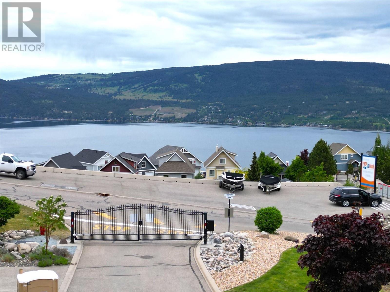  6862 Madrid Way, Kelowna