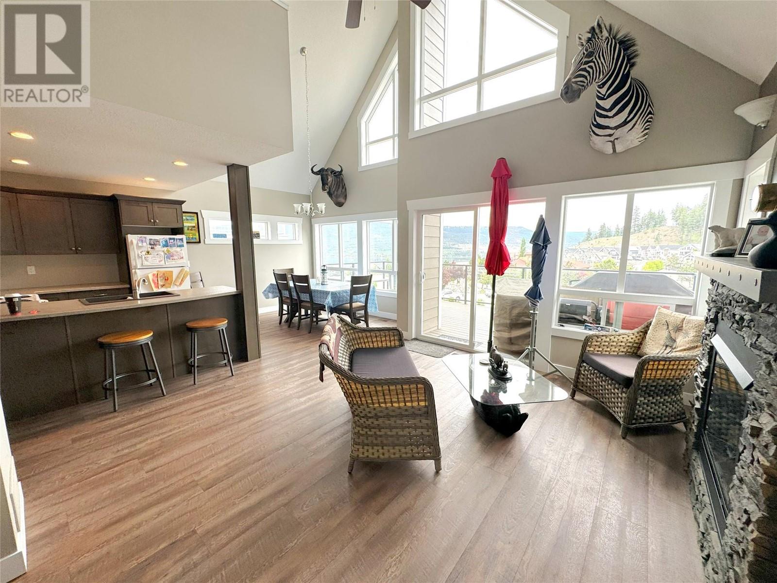  6862 Madrid Way, Kelowna