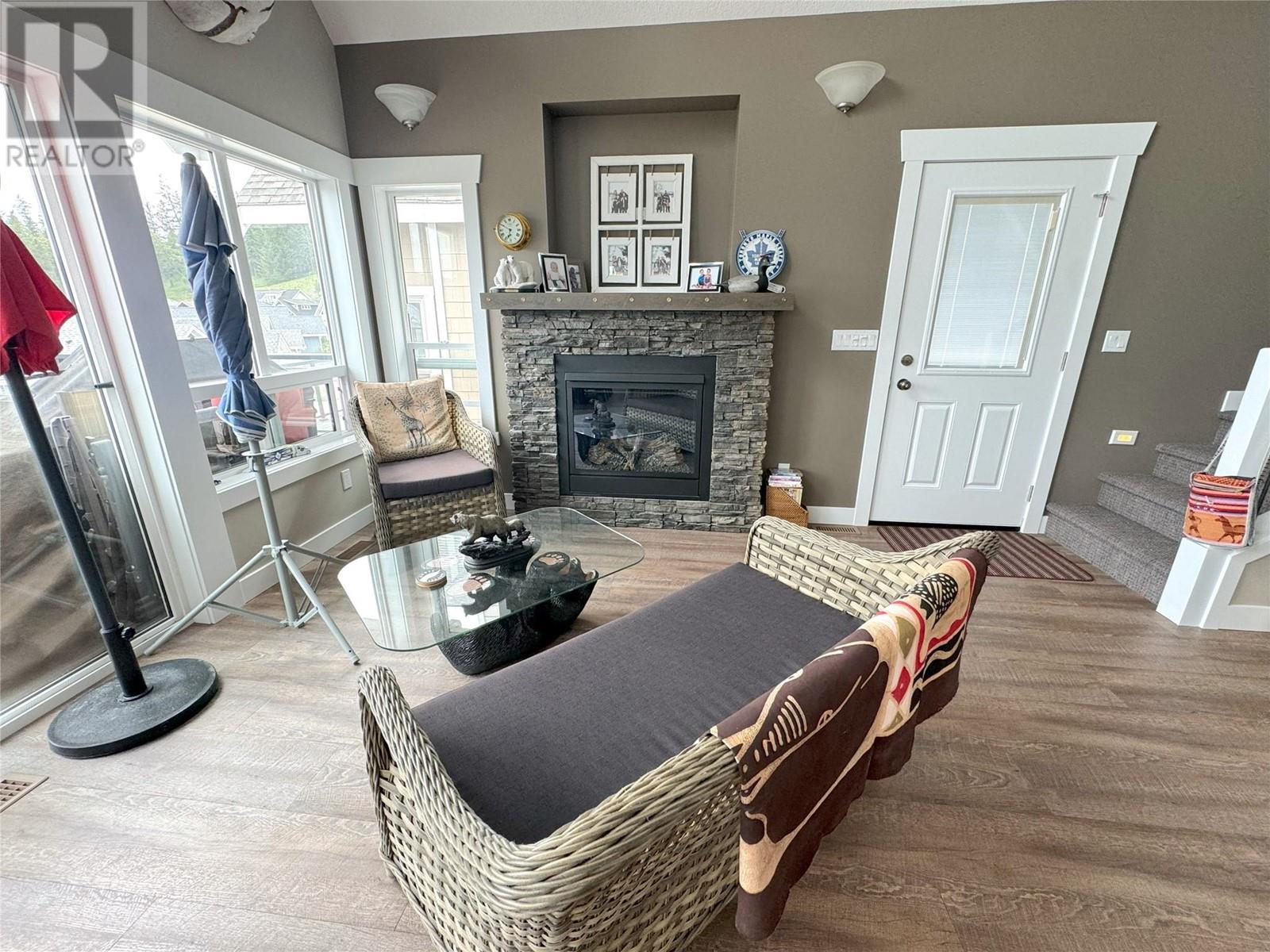  6862 Madrid Way, Kelowna