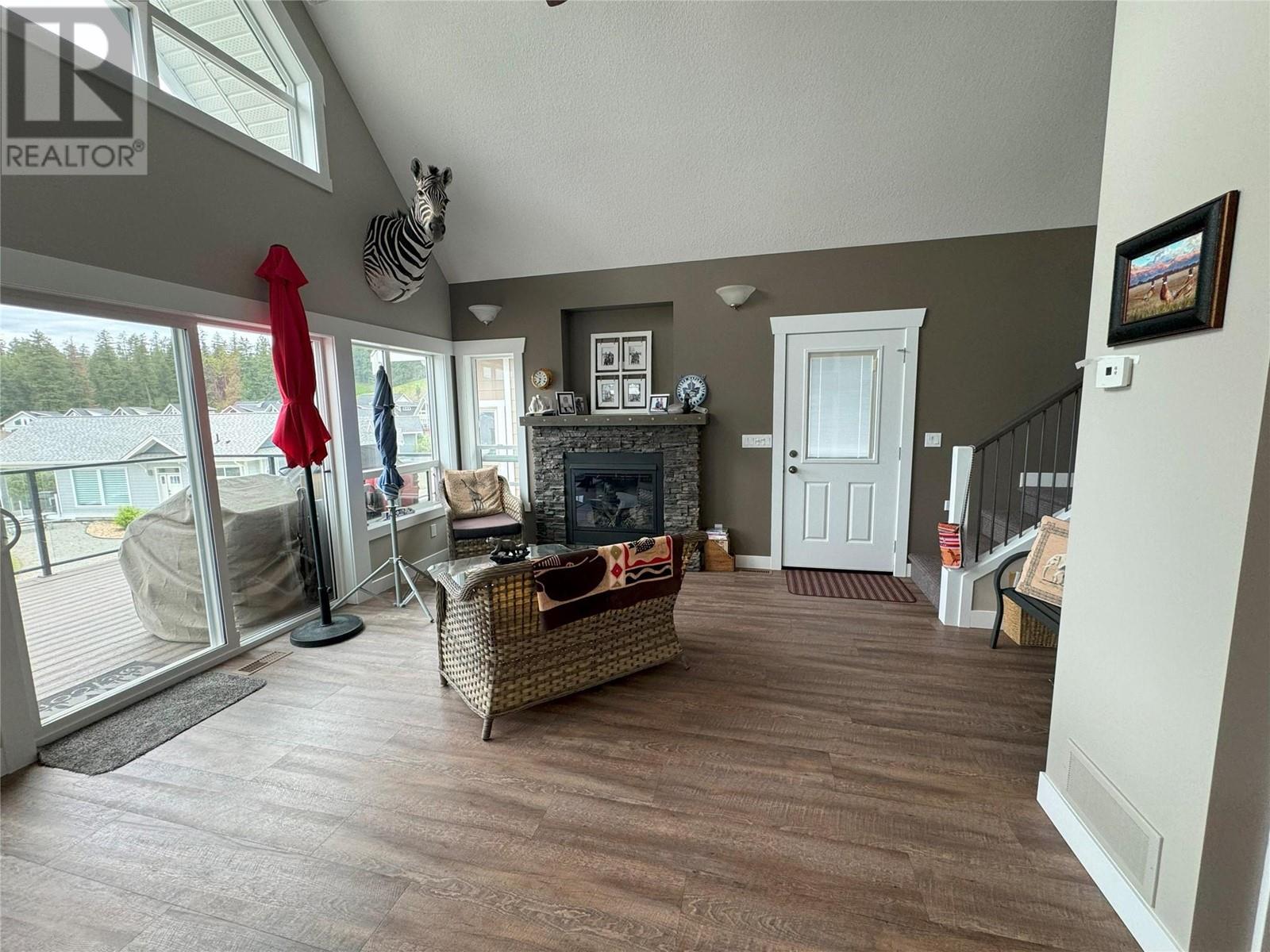  6862 Madrid Way, Kelowna