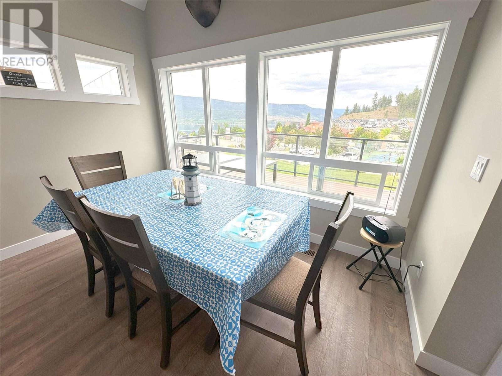  6862 Madrid Way, Kelowna