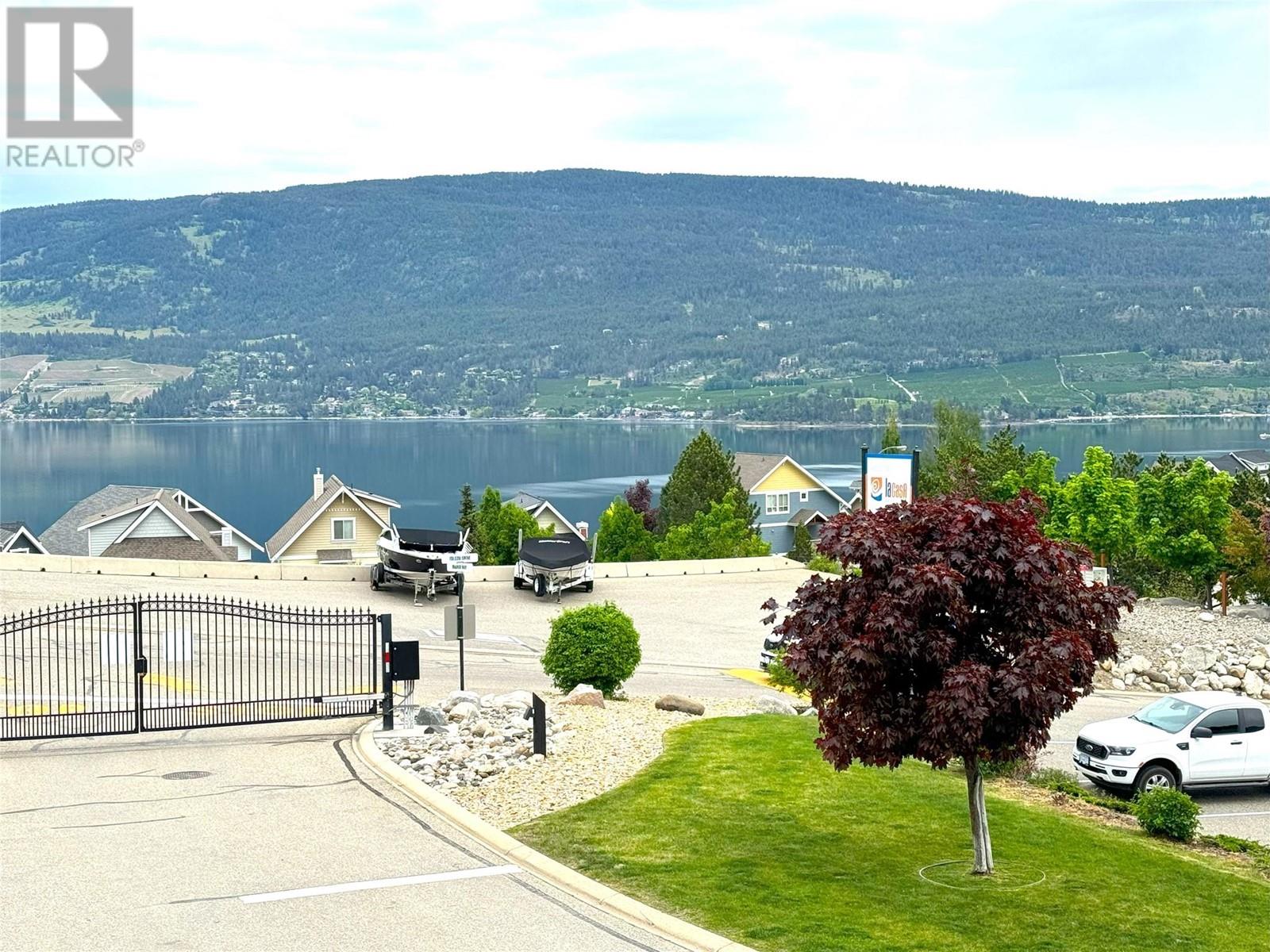  6862 Madrid Way, Kelowna
