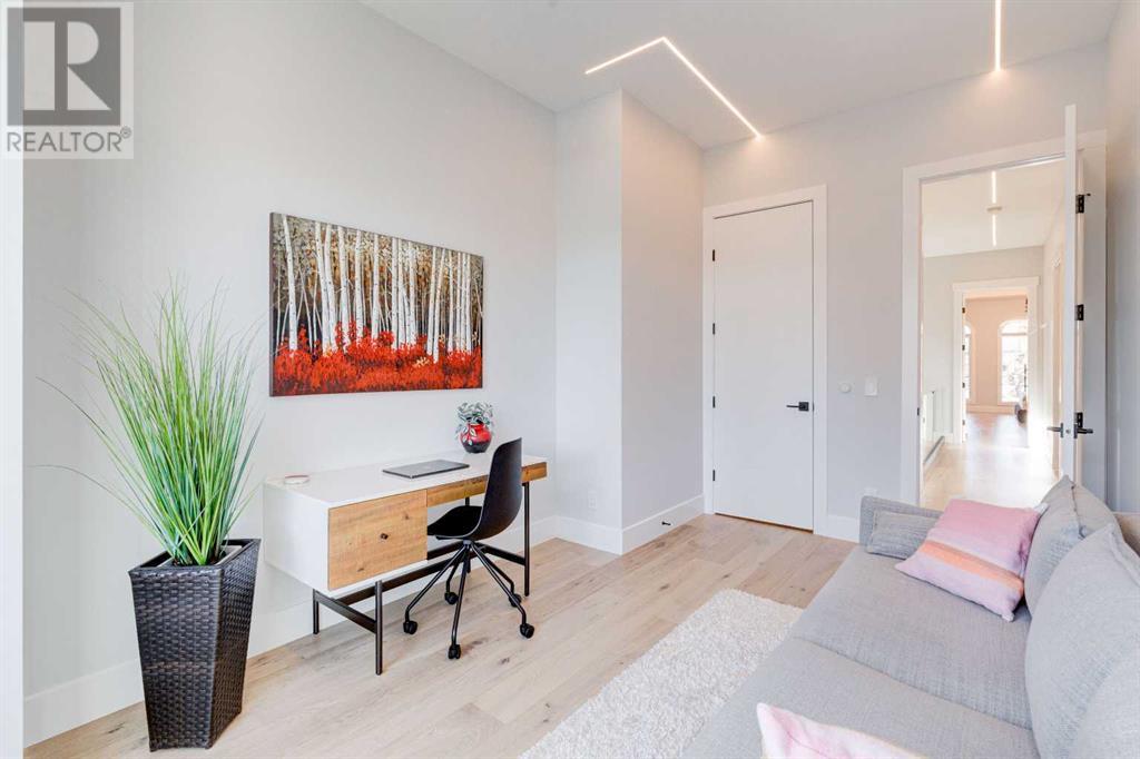 Single Family House for Sale in   Street SW Upper Mount Royal Calgary 