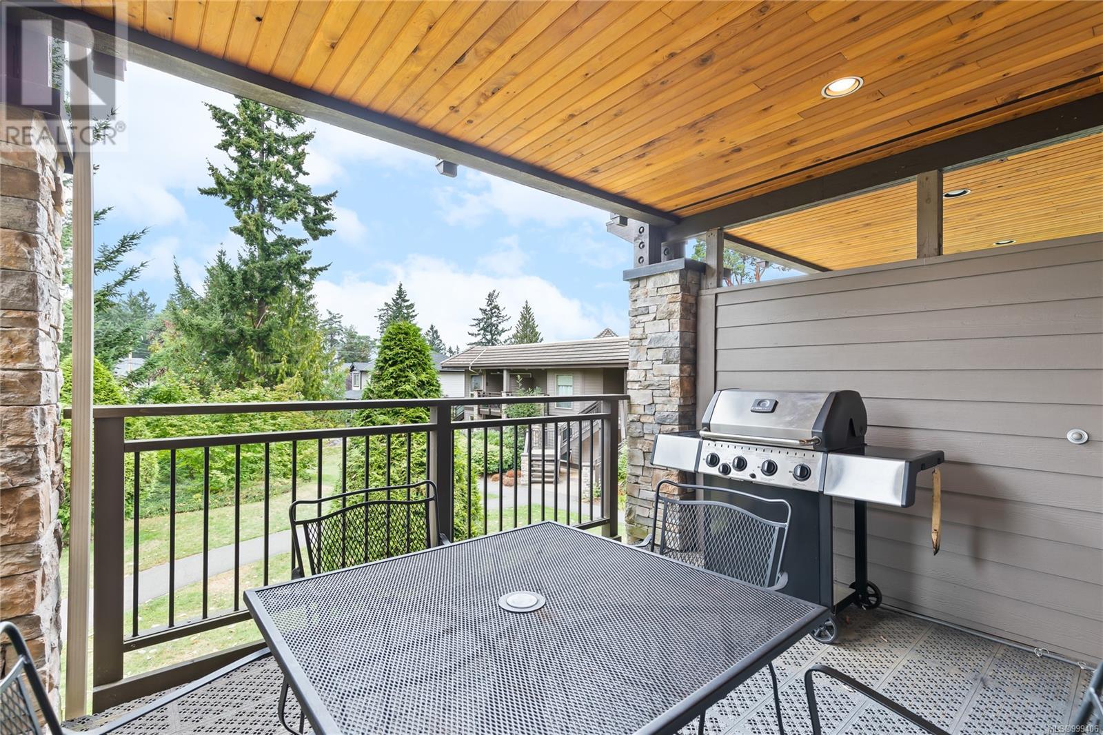 223 1175 Resort Dr, Parksville real estate listing 999406