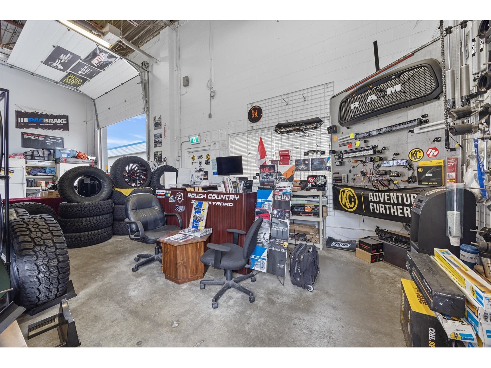 Photo 10 of 105 20121 Industrial Avenue, Langley BC
