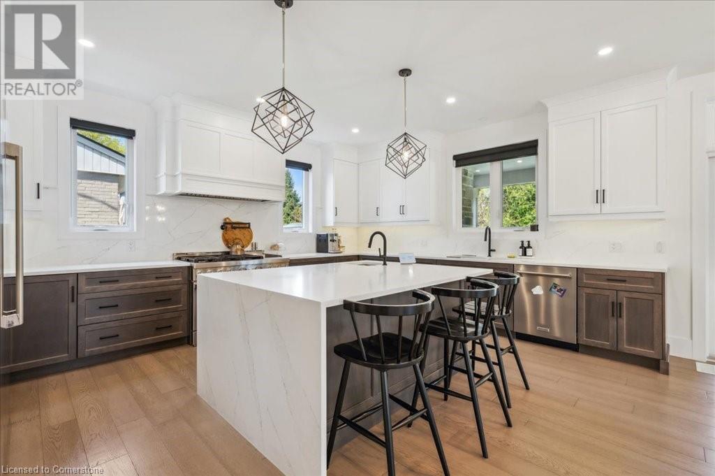 Photo 13 of 817 King Road, Burlington ON