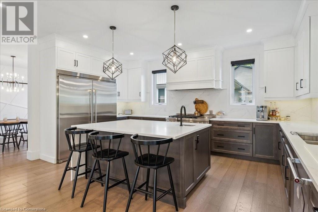 Photo 16 of 817 King Road, Burlington ON