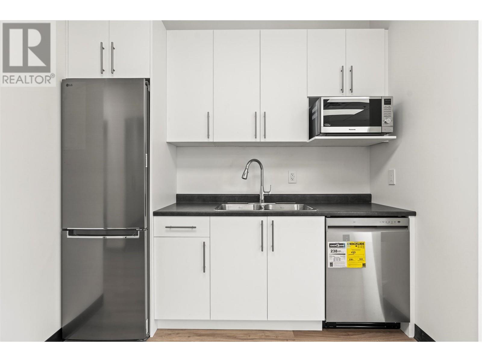 6 3201 45th Avenue, Vernon