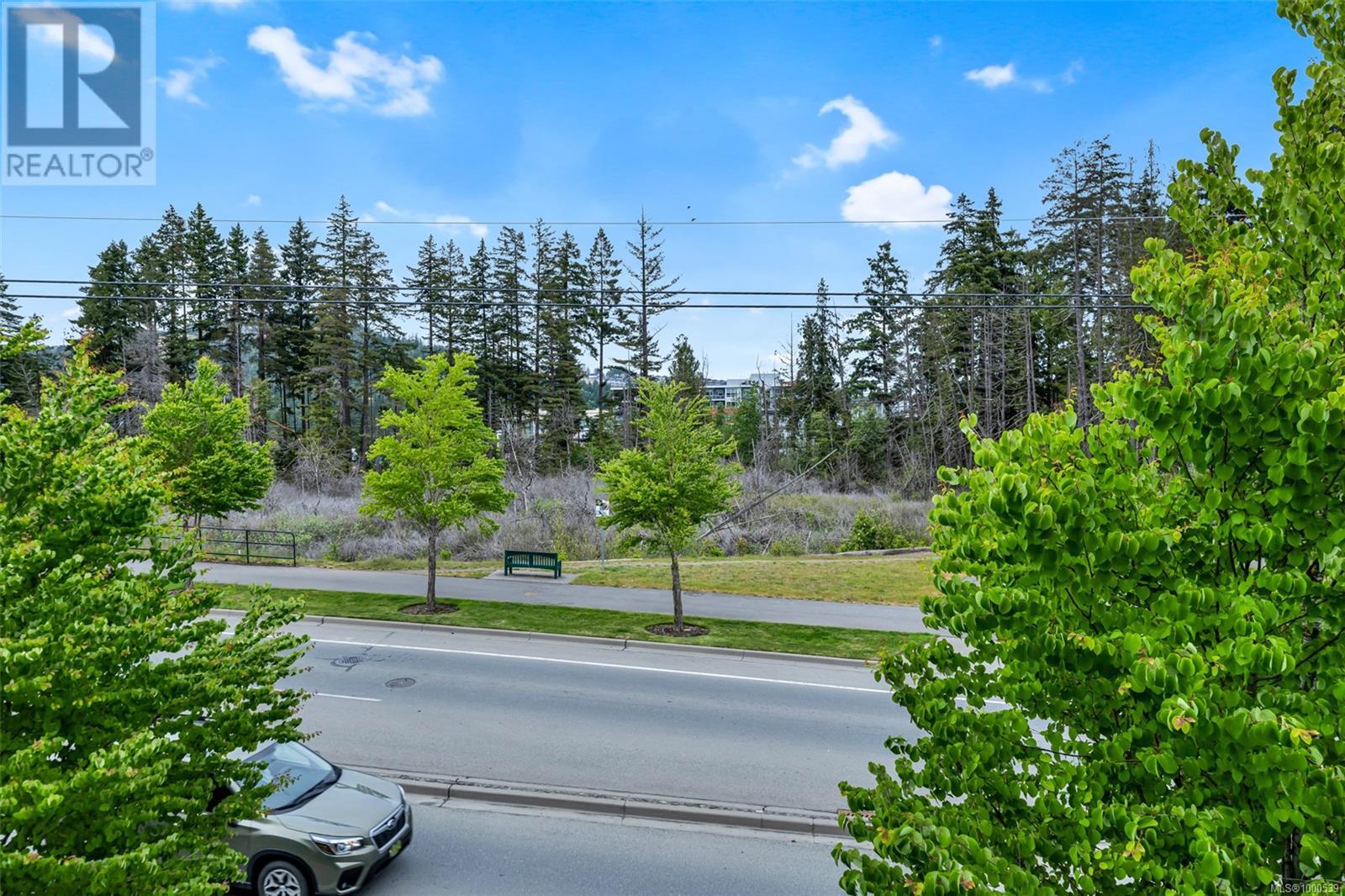 1318 Bombardier Cres, Langford