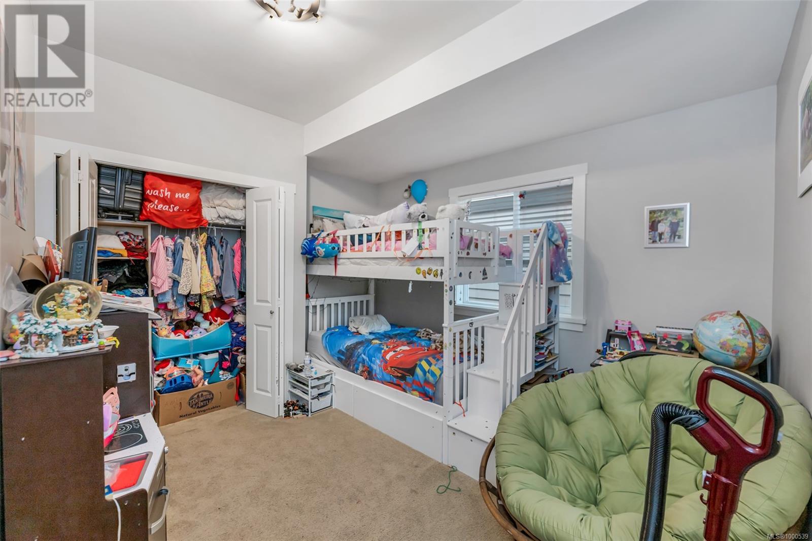 1318 Bombardier Cres, Langford