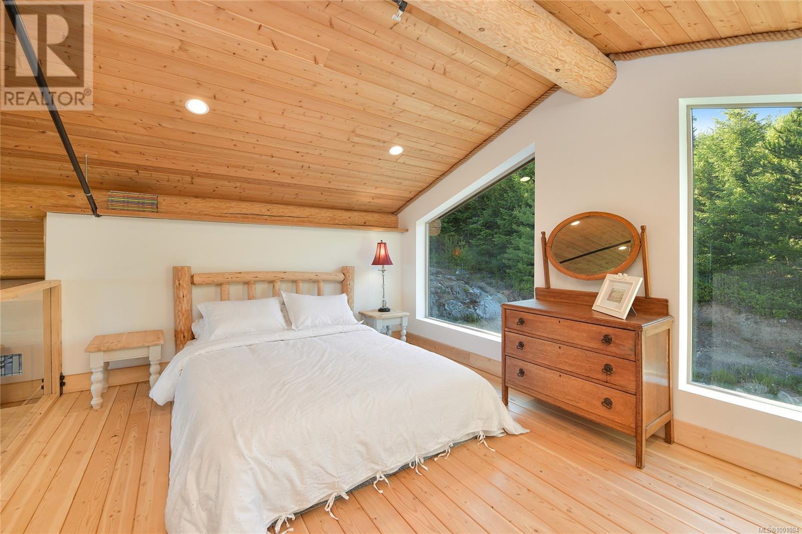  4250 GOLDSTREAM HEIGHTS Drive, Malahat