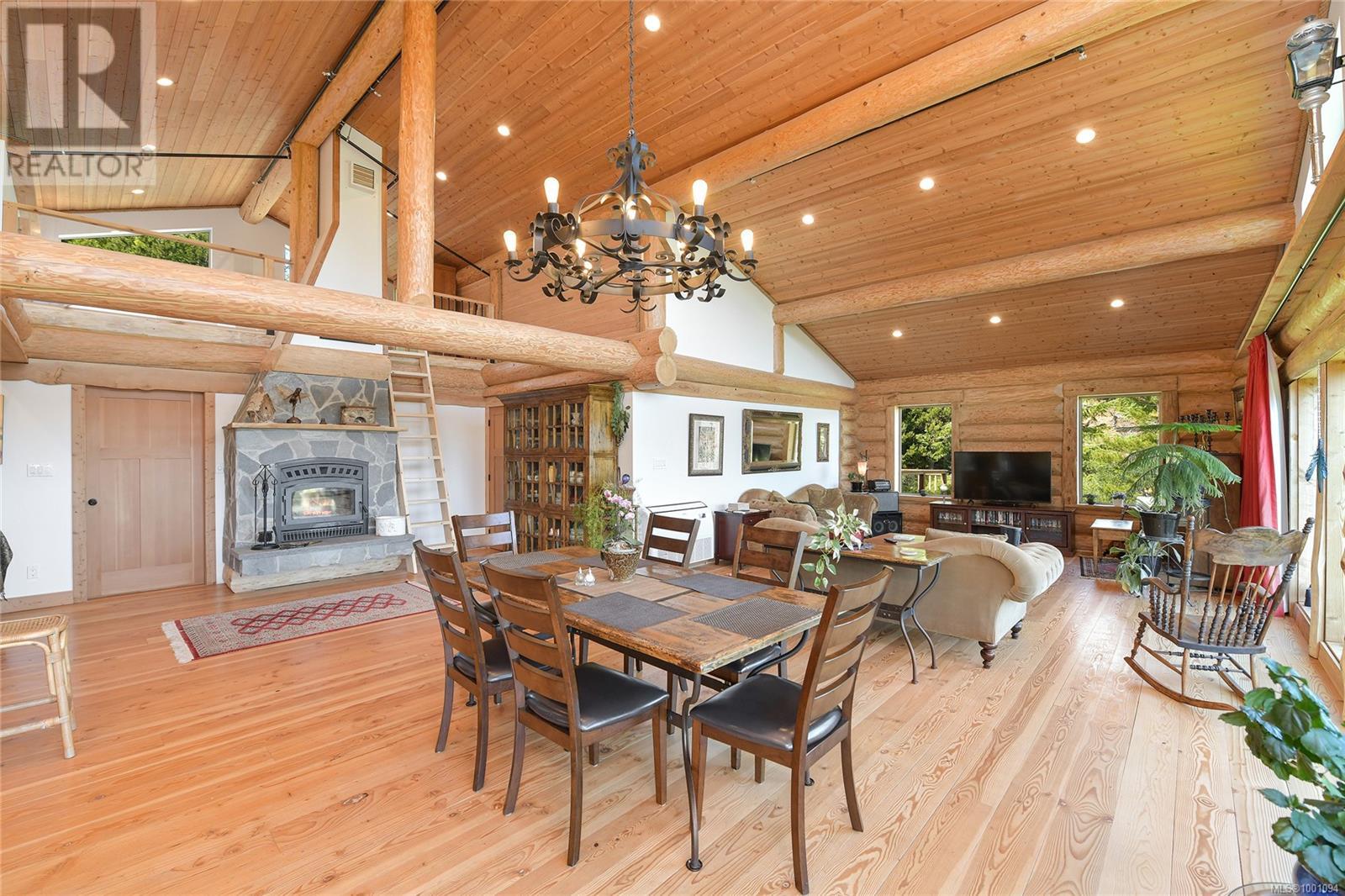  4250 GOLDSTREAM HEIGHTS Drive, Malahat
