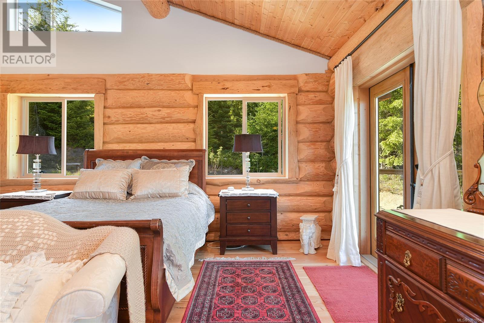  4250 GOLDSTREAM HEIGHTS Drive, Malahat