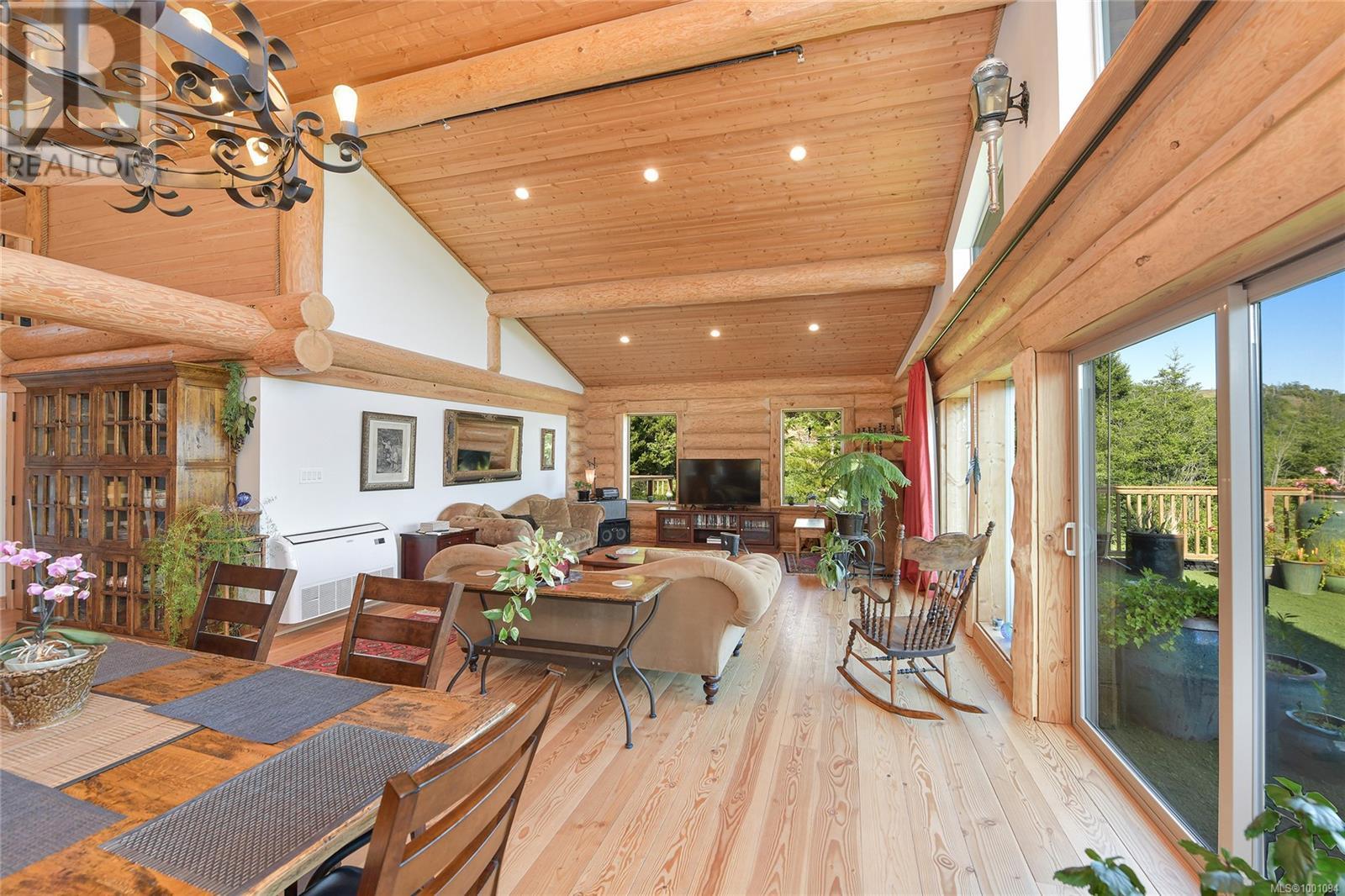  4250 GOLDSTREAM HEIGHTS Drive, Malahat
