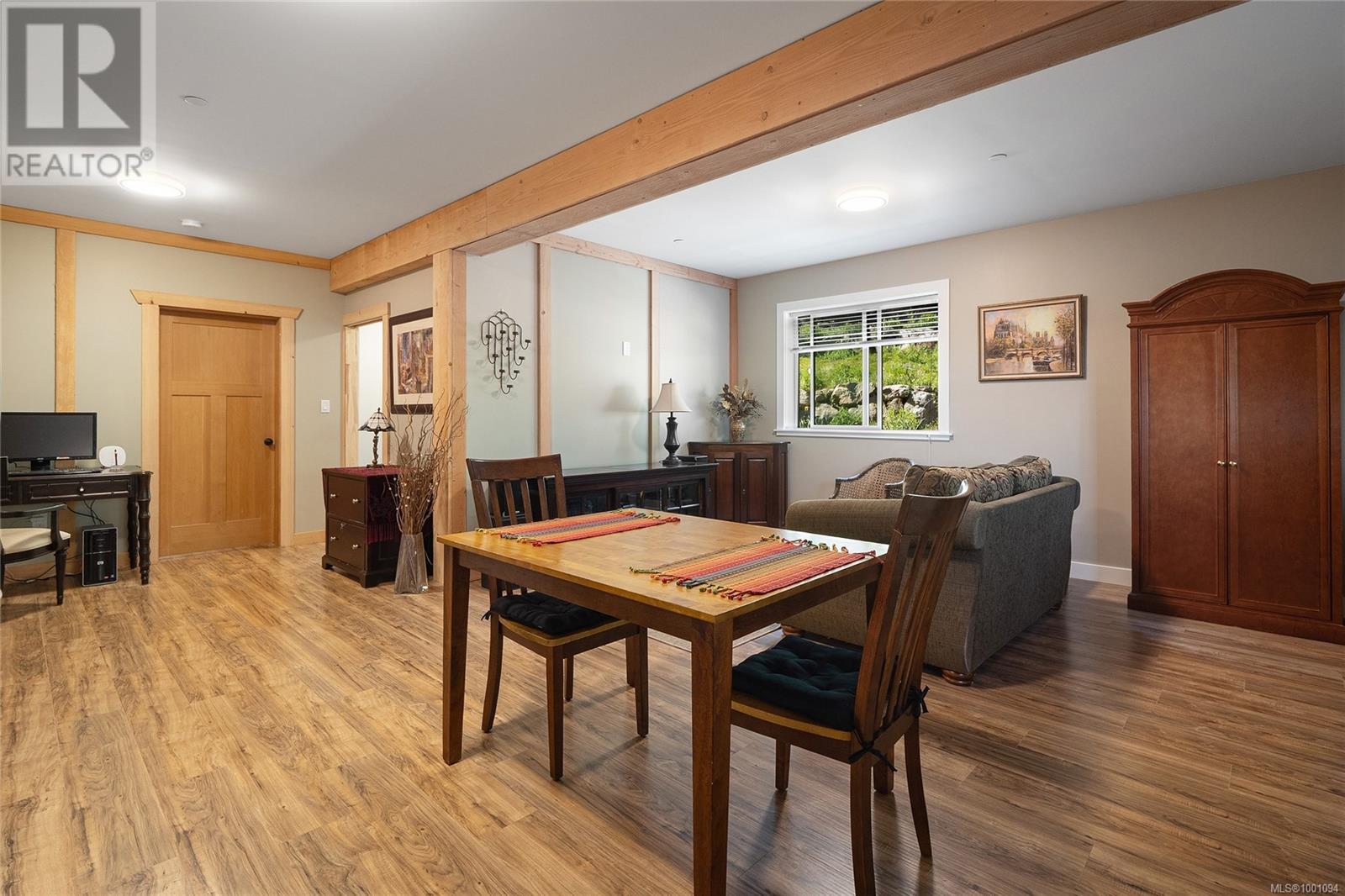  4250 GOLDSTREAM HEIGHTS Drive, Malahat