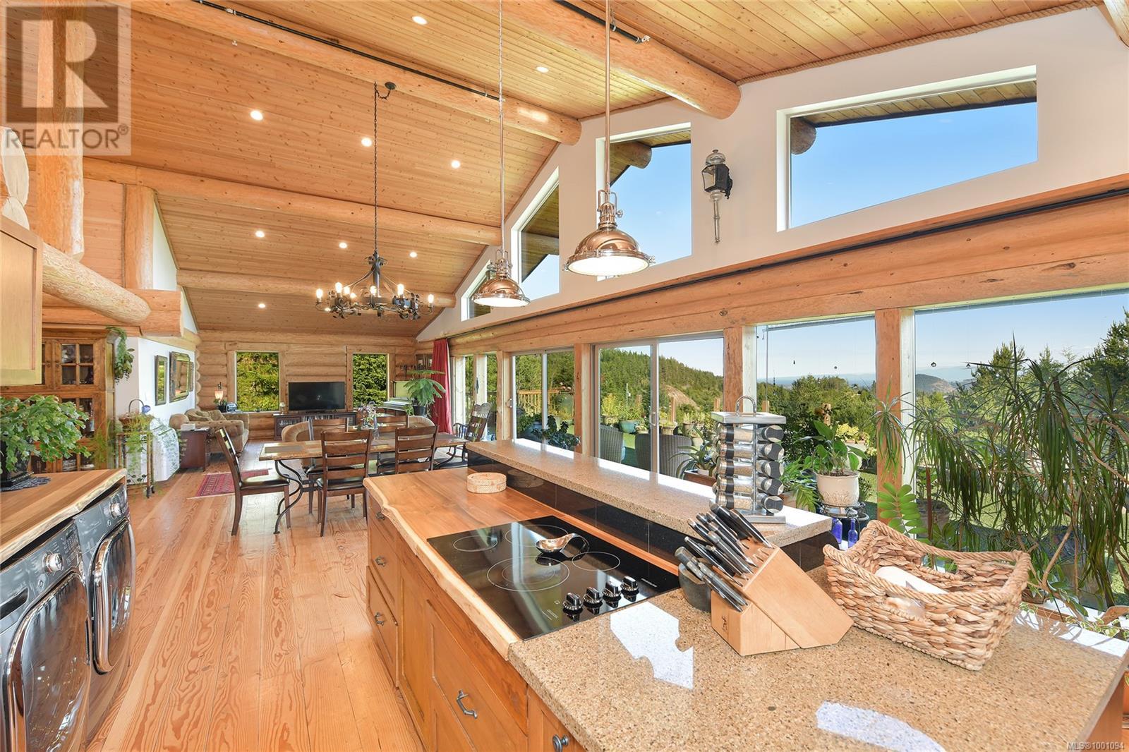  4250 GOLDSTREAM HEIGHTS Drive, Malahat