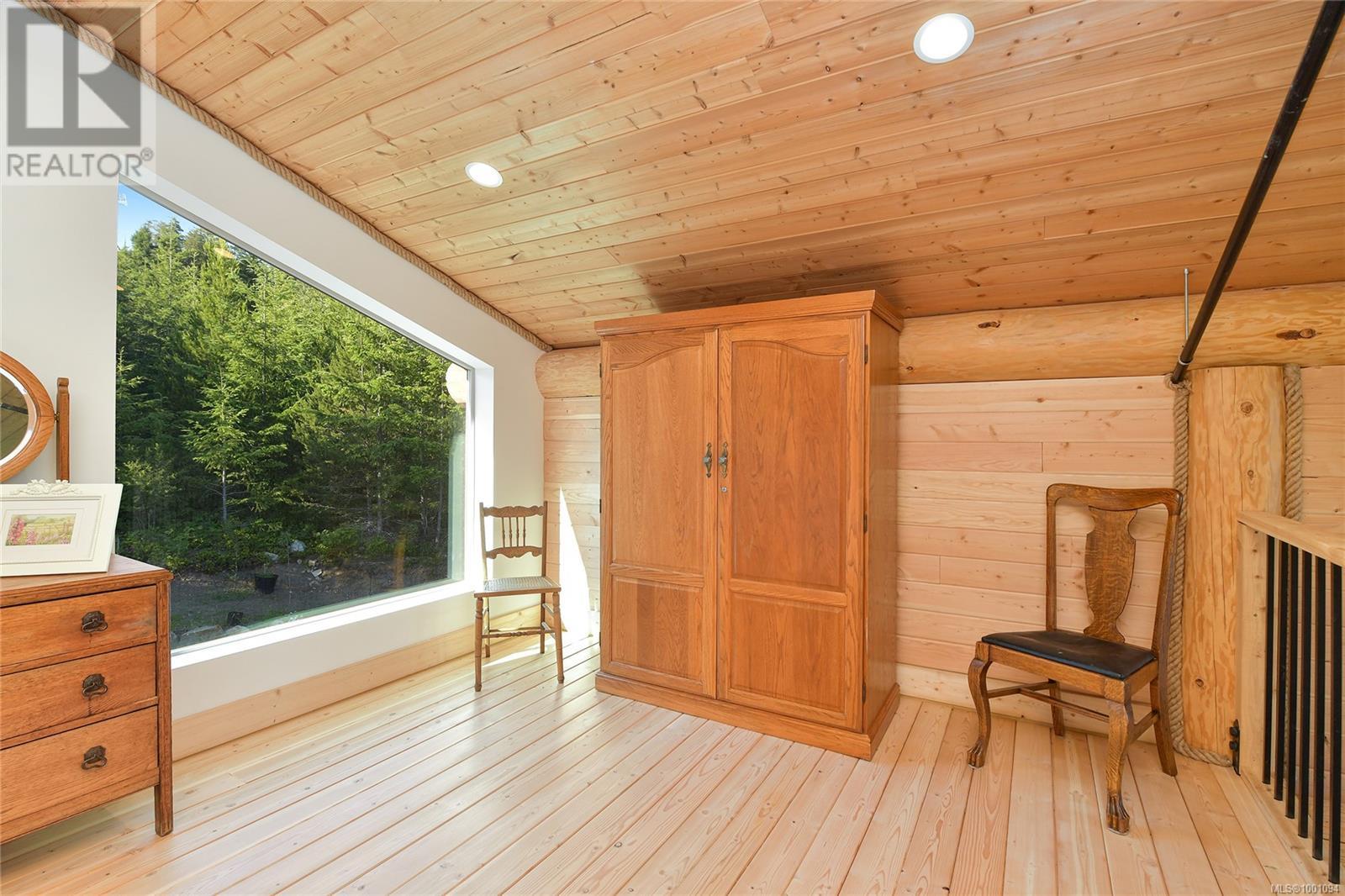  4250 GOLDSTREAM HEIGHTS Drive, Malahat