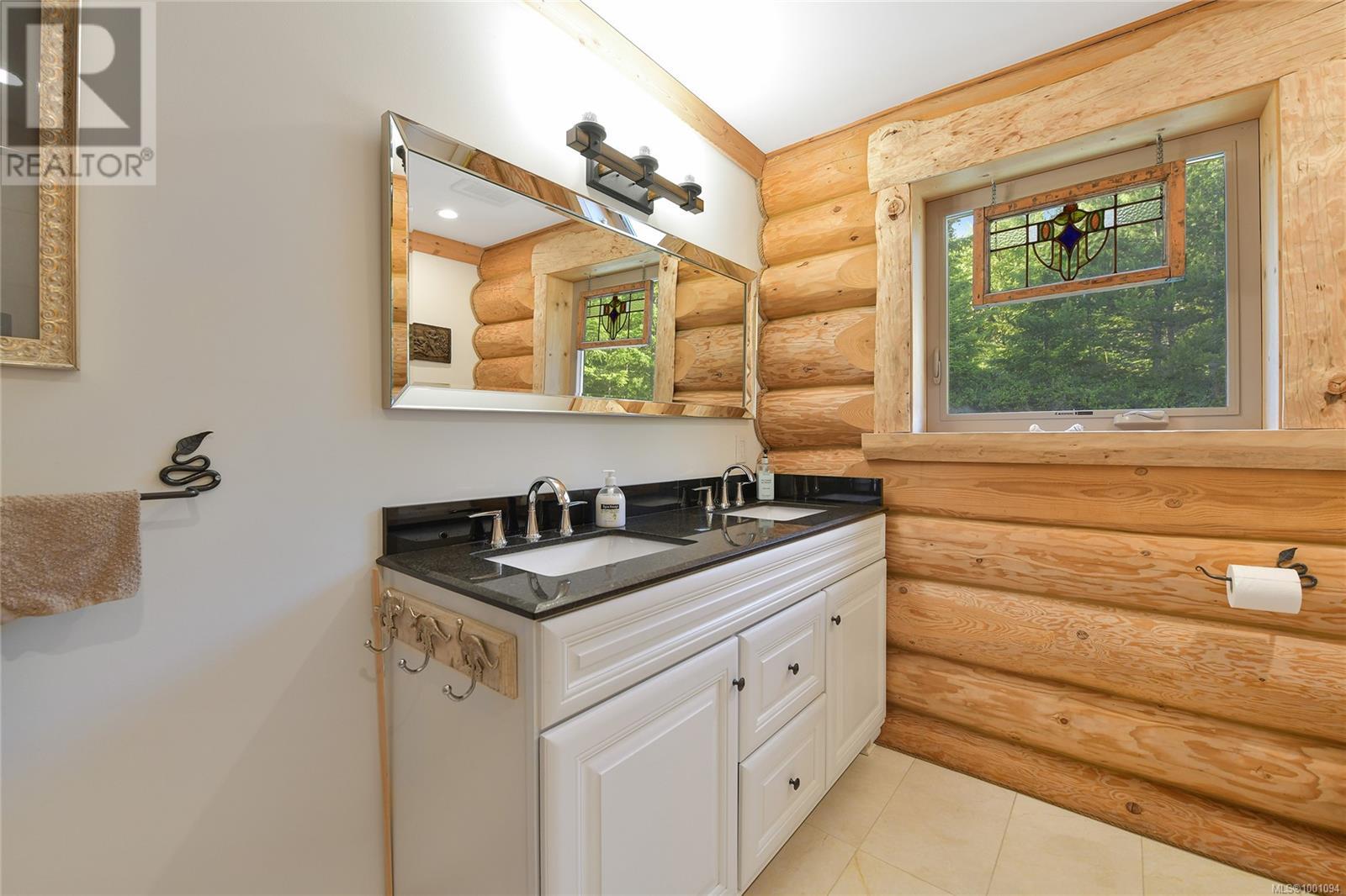  4250 GOLDSTREAM HEIGHTS Drive, Malahat