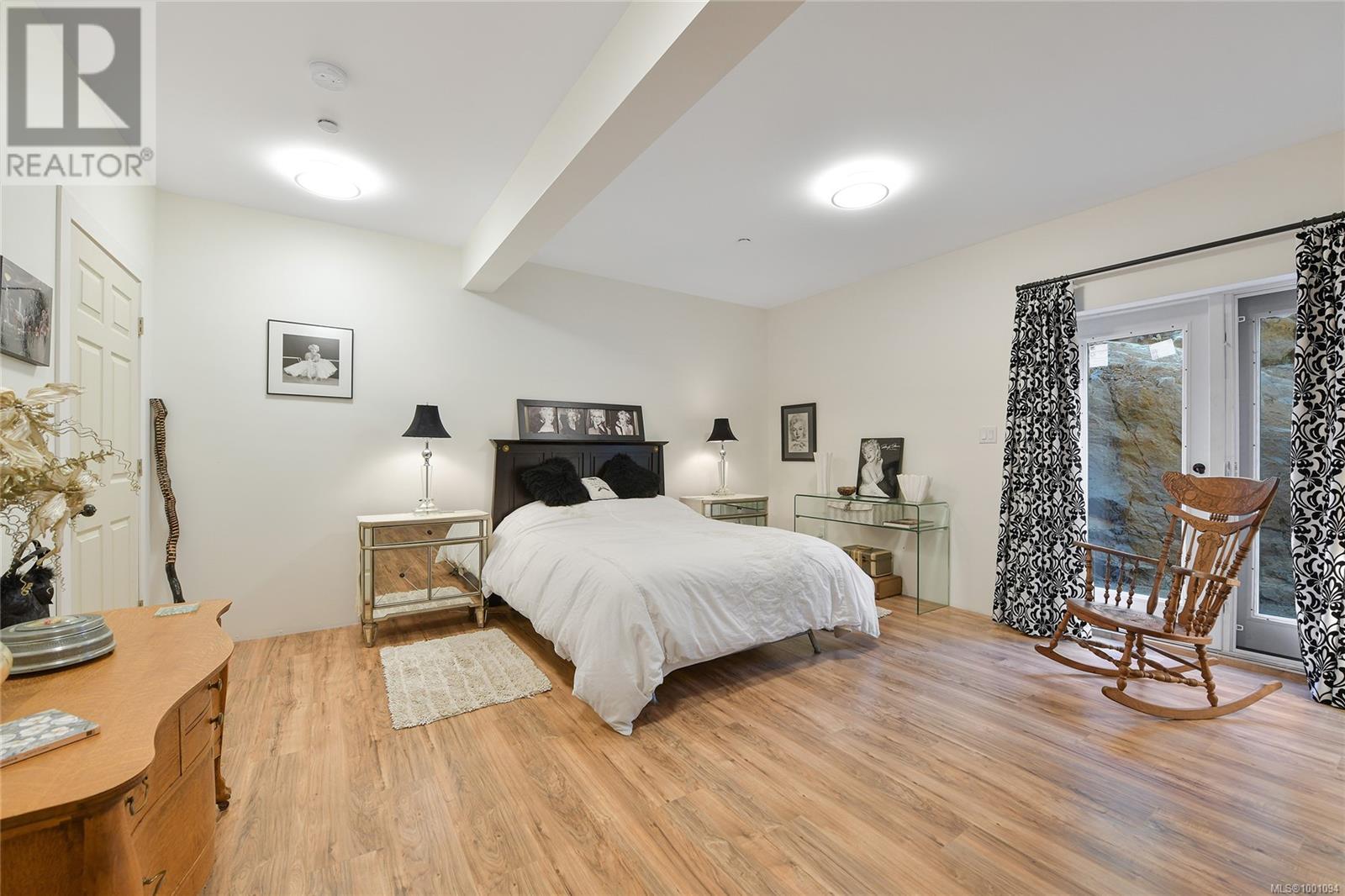  4250 GOLDSTREAM HEIGHTS Drive, Malahat