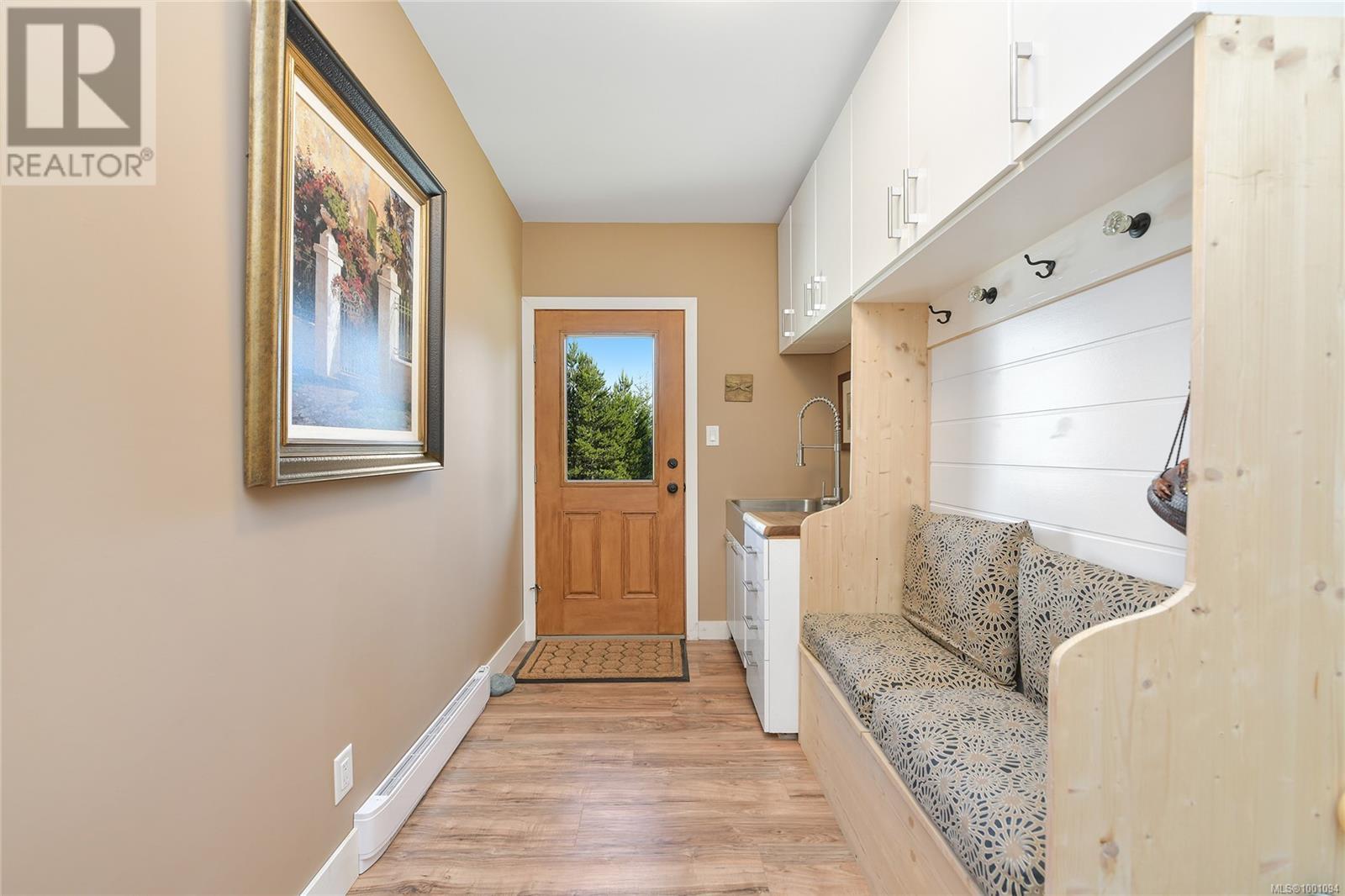  4250 GOLDSTREAM HEIGHTS Drive, Malahat