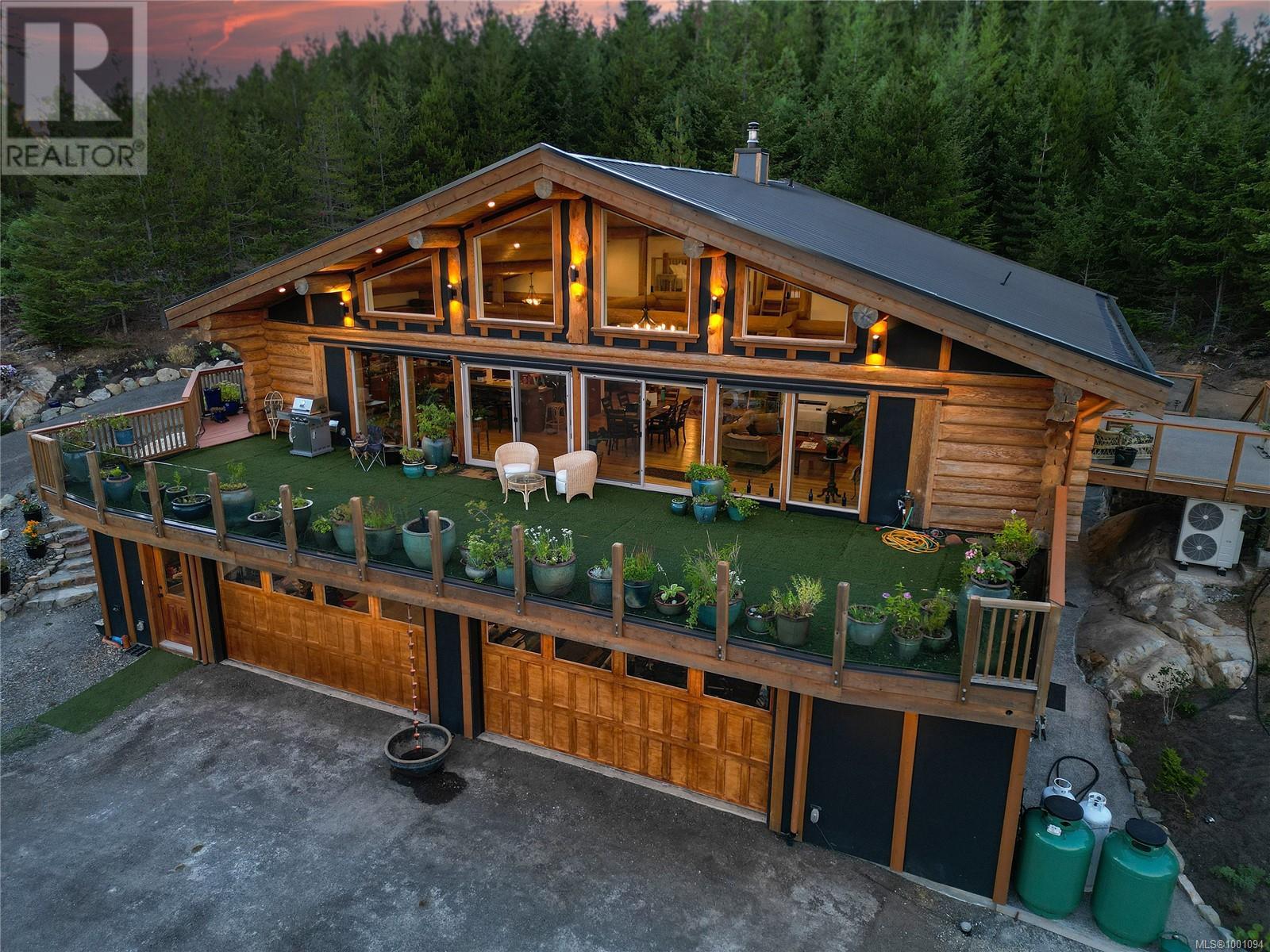  4250 GOLDSTREAM HEIGHTS Drive, Malahat