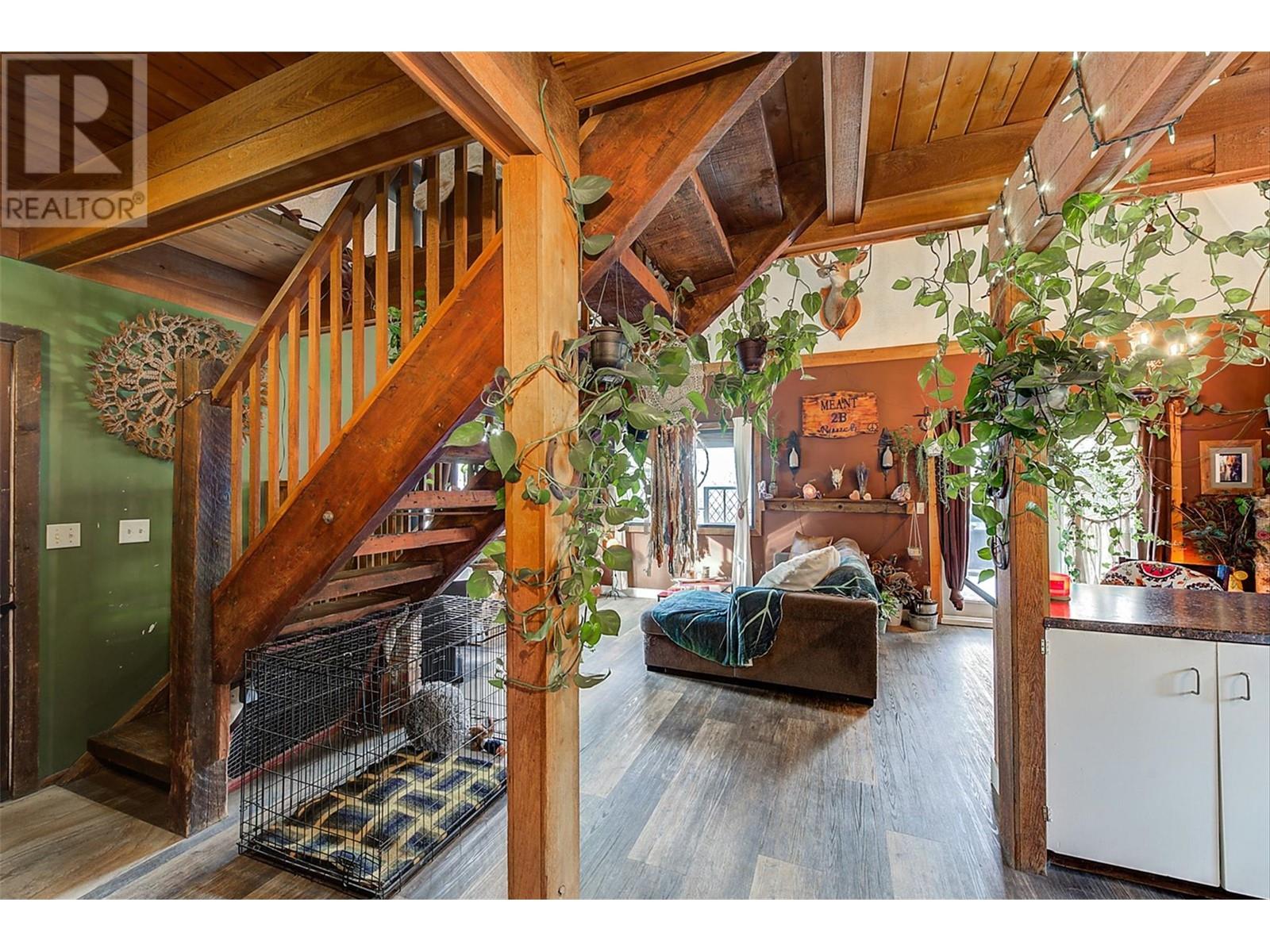 5974 Farmers Drive, Kelowna