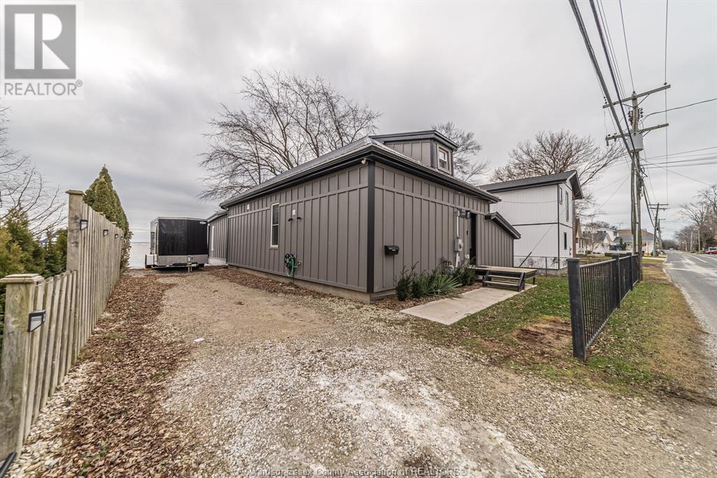 Photo 37 of 551 Heritage, Kingsville ON
