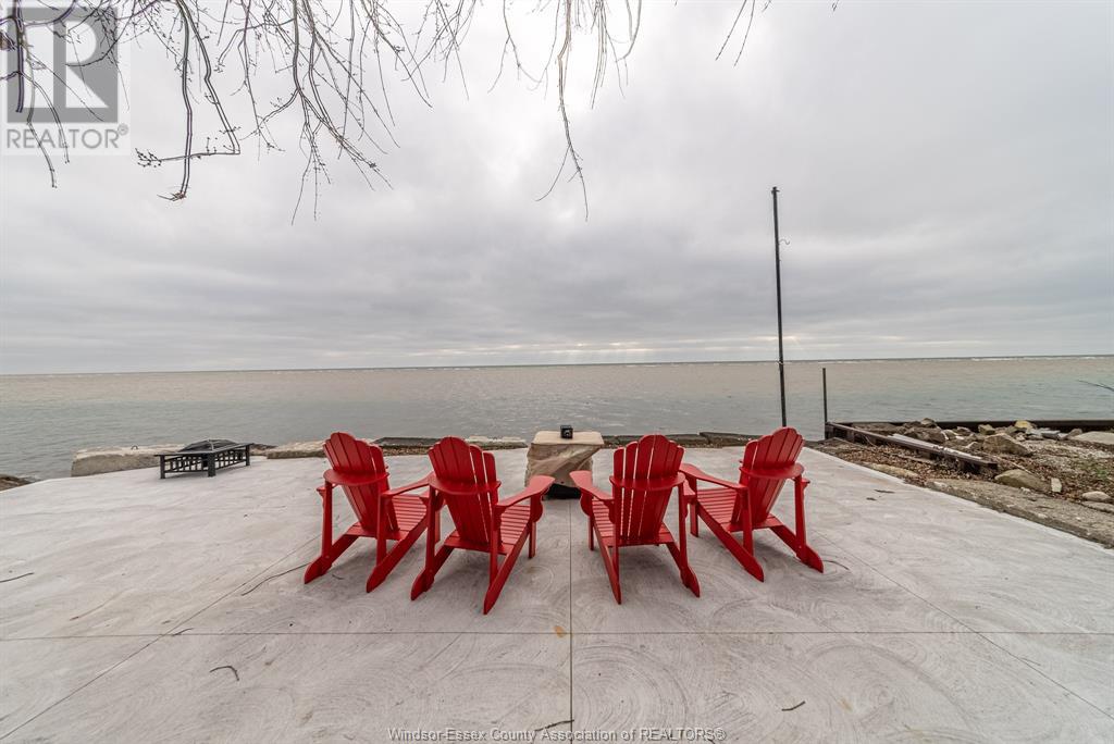 Photo 48 of 551 Heritage, Kingsville ON