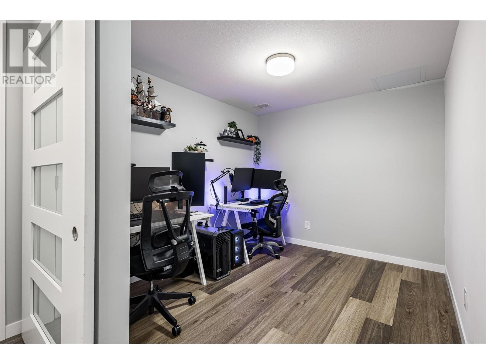 406 722 Valley Road, Kelowna