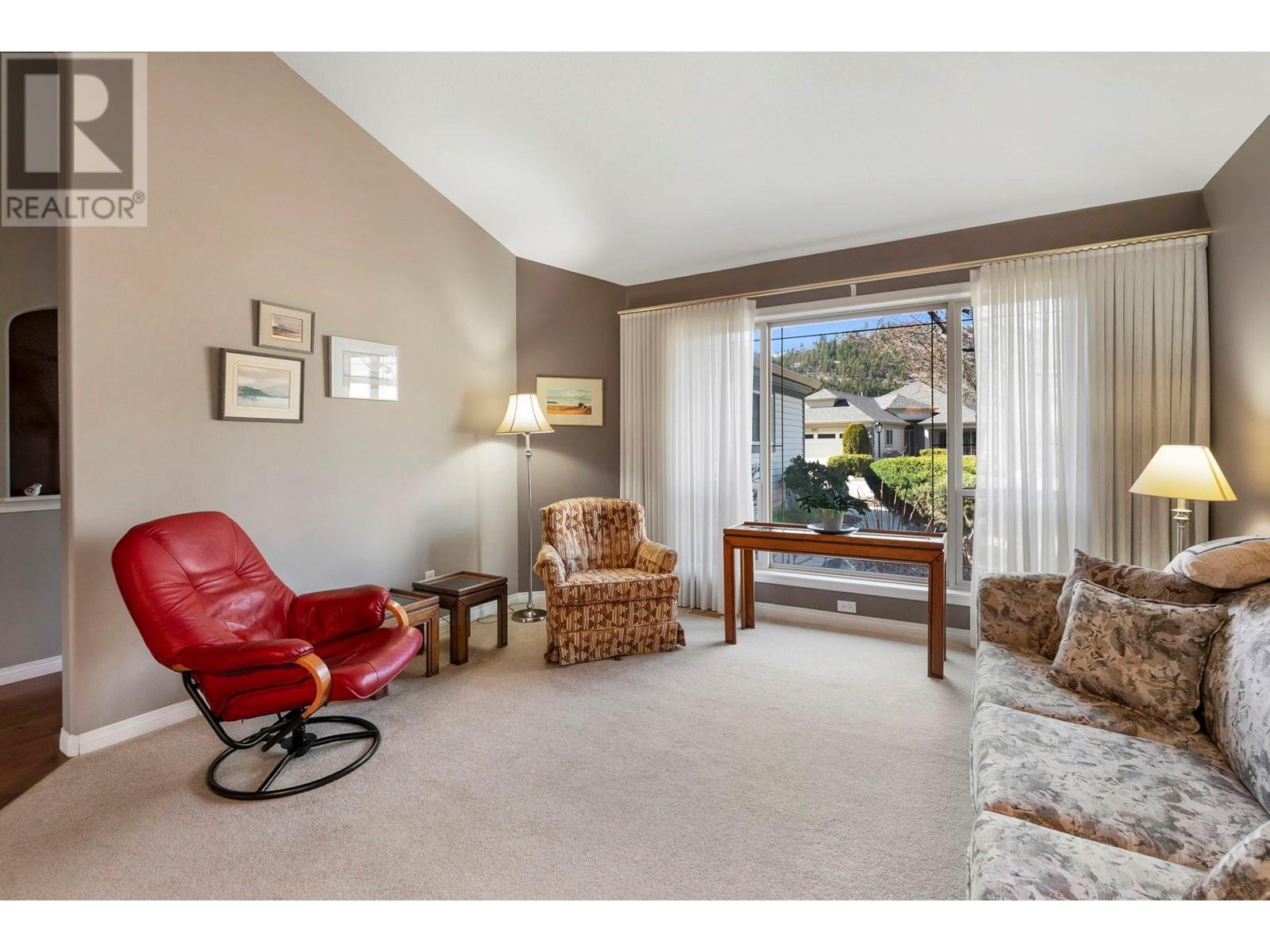 355 550 Yates Road, Kelowna