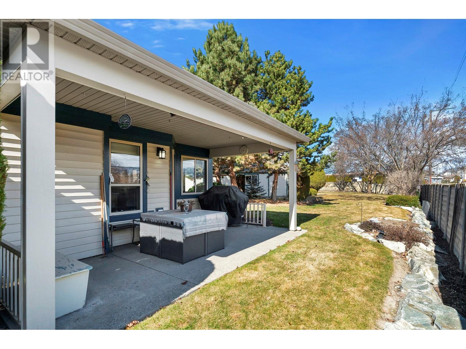 355 550 Yates Road, Kelowna