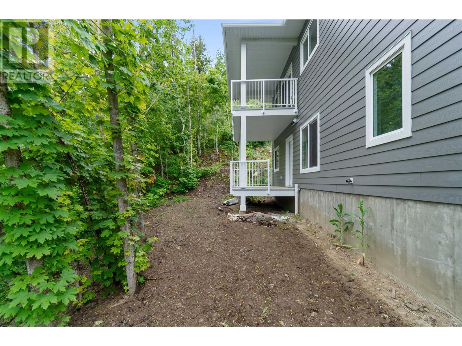 Photo 80 of 806 Cliff Avenue Unit 104, Enderby BC