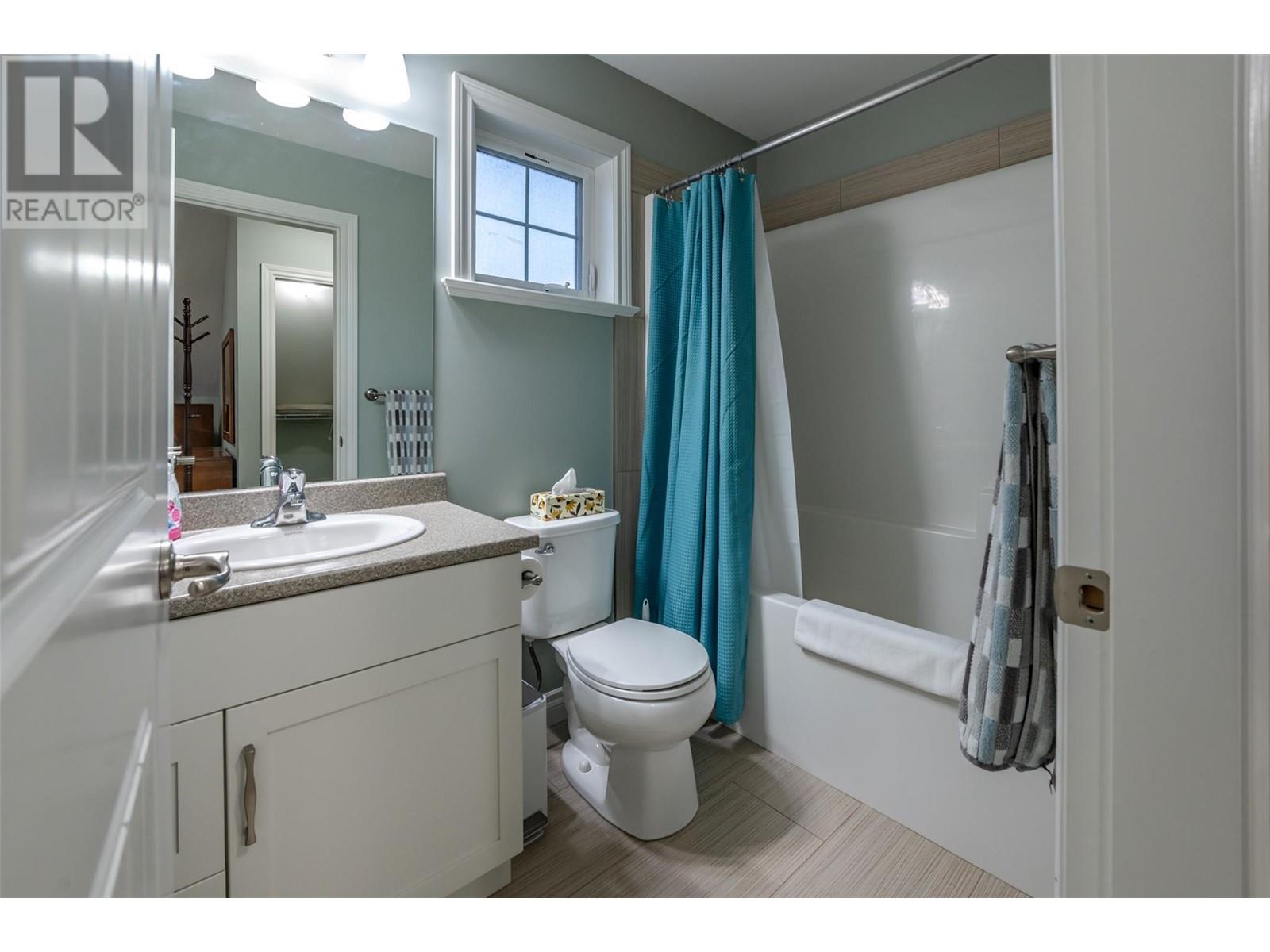 2450 RADIO TOWER Road Unit# 90, Oliver