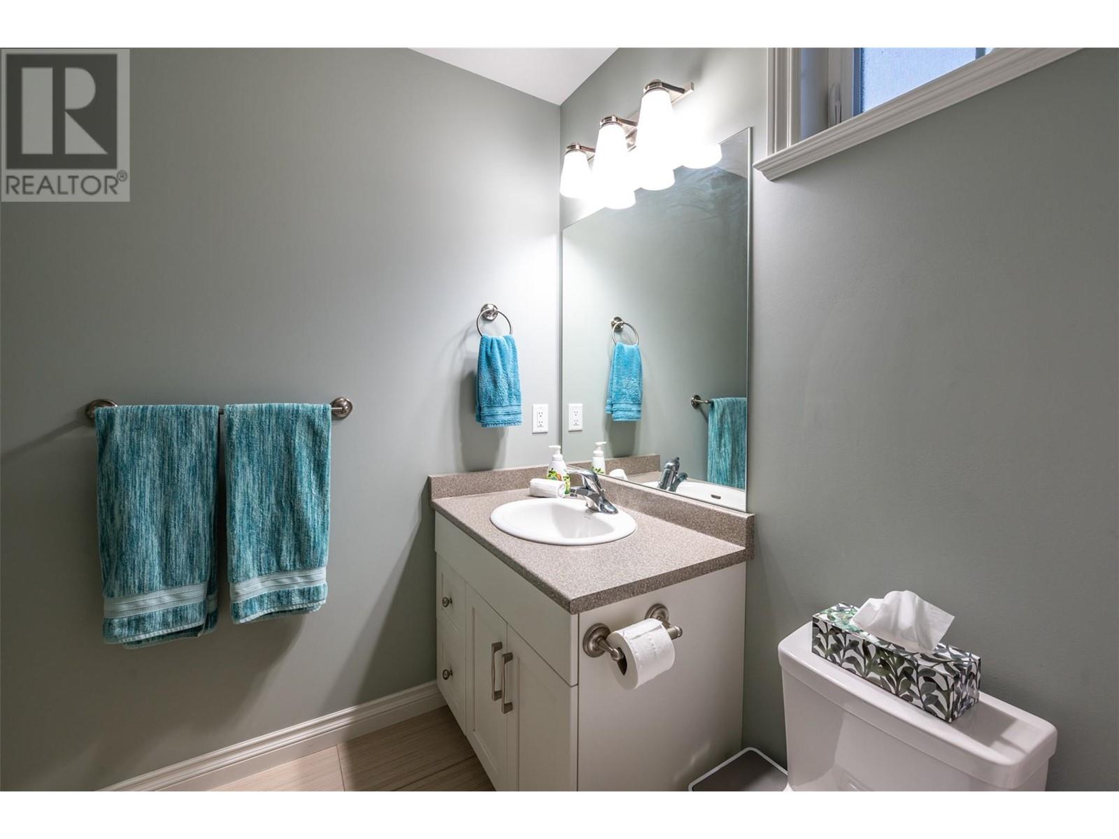 2450 RADIO TOWER Road Unit# 90, Oliver