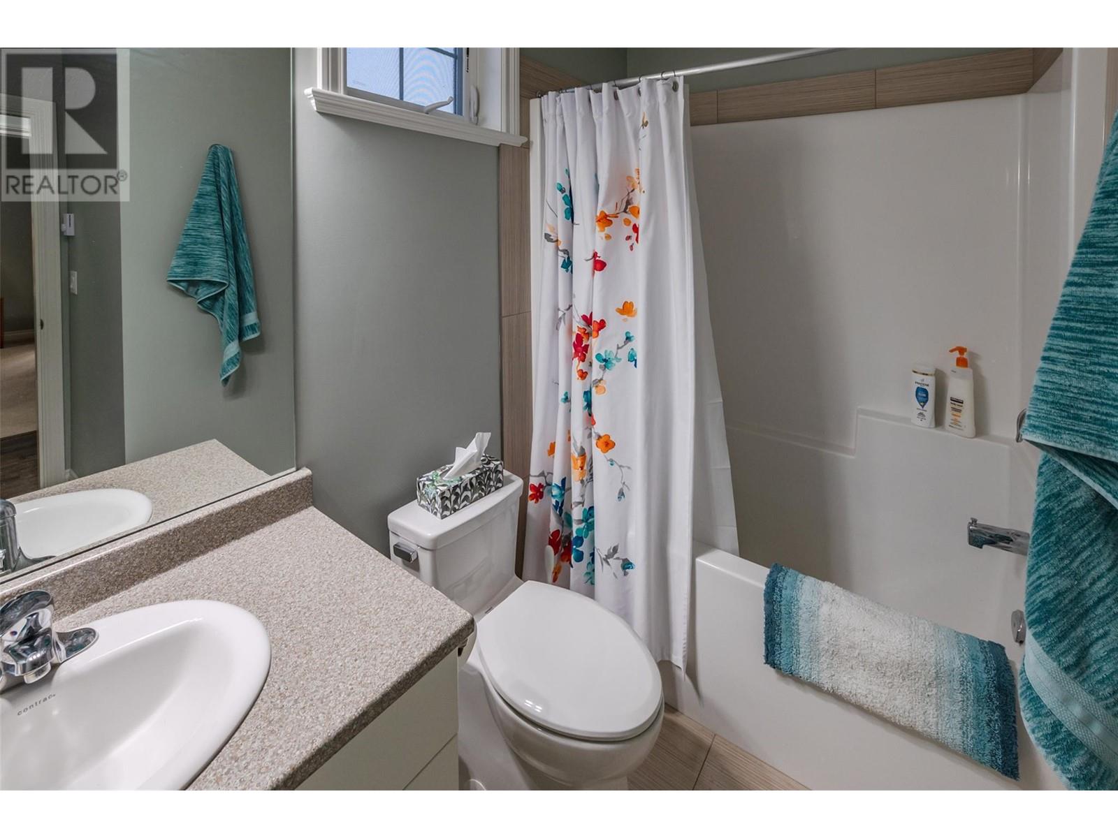 2450 RADIO TOWER Road Unit# 90, Oliver