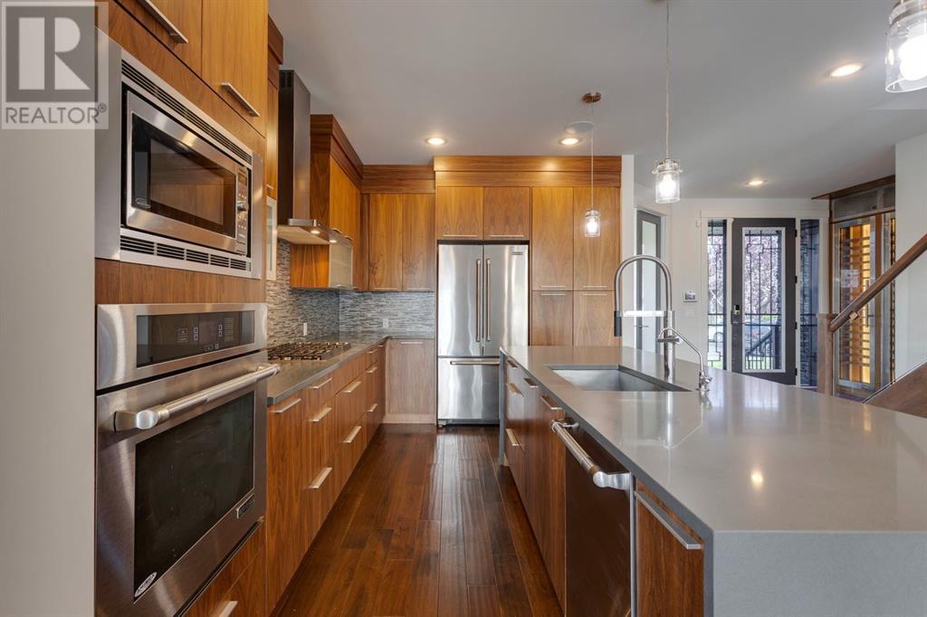 Single Family House for Sale in   Avenue NW Mount Pleasant Calgary 